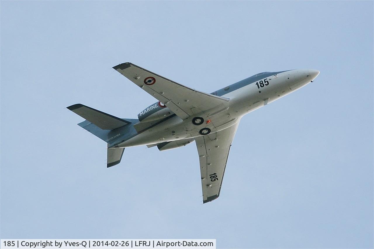 185, Dassault Falcon 10MER C/N 185, Dassault Falcon 10MER, Climbing from rwy 26, Landivisiau Naval Air Base (LFRJ)