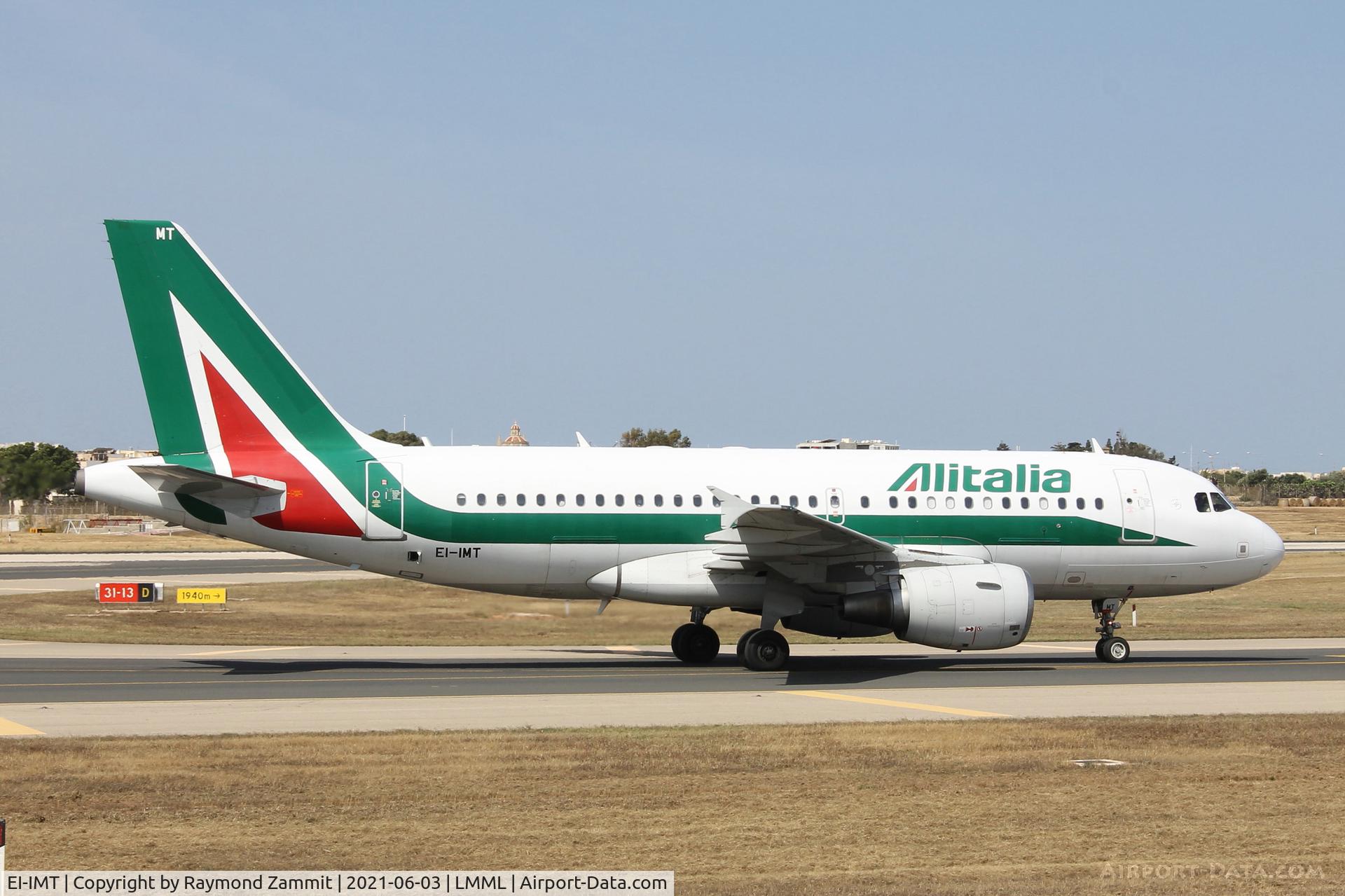 EI-IMT, 2012 Airbus A319-111 C/N 5018, A319 EI-IMT Alitalia
