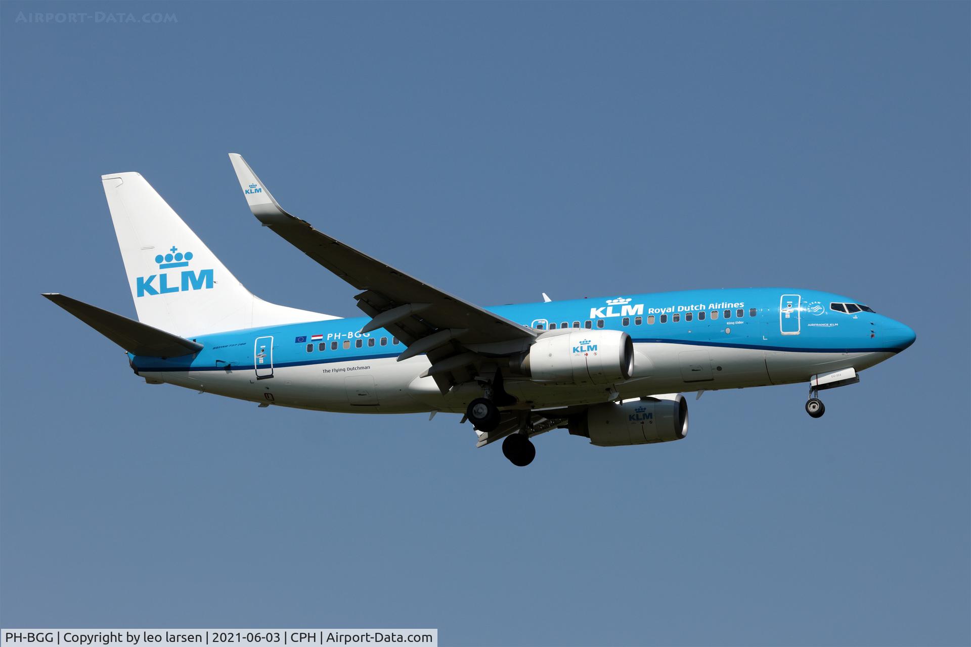 PH-BGG, 2009 Boeing 737-7K2 C/N 30367, Copenhagen 3.6.2021