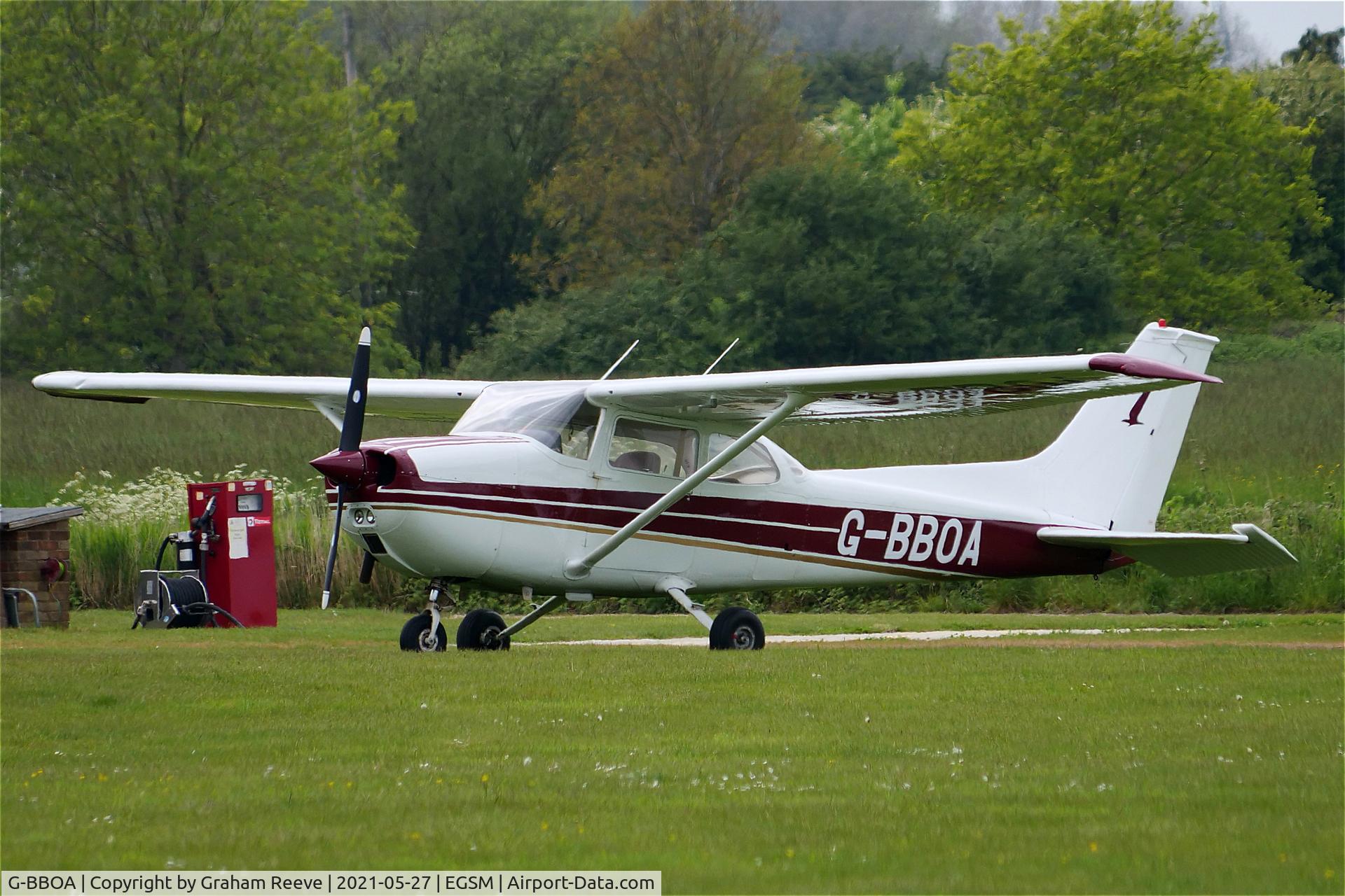 G-BBOA, 1973 Reims F172M Skyhawk Skyhawk C/N 1066, Parked at Beccles.