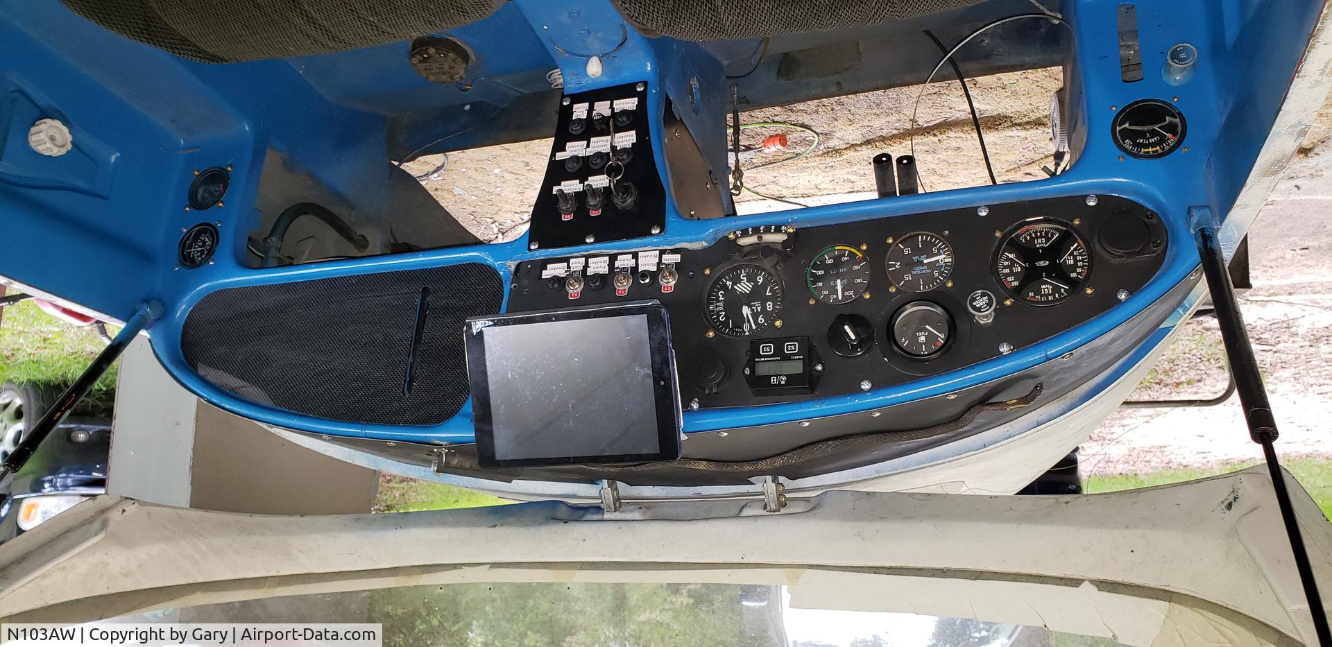 N103AW, 1998 Viking Dragonfly C/N 843, Getting ready to paint