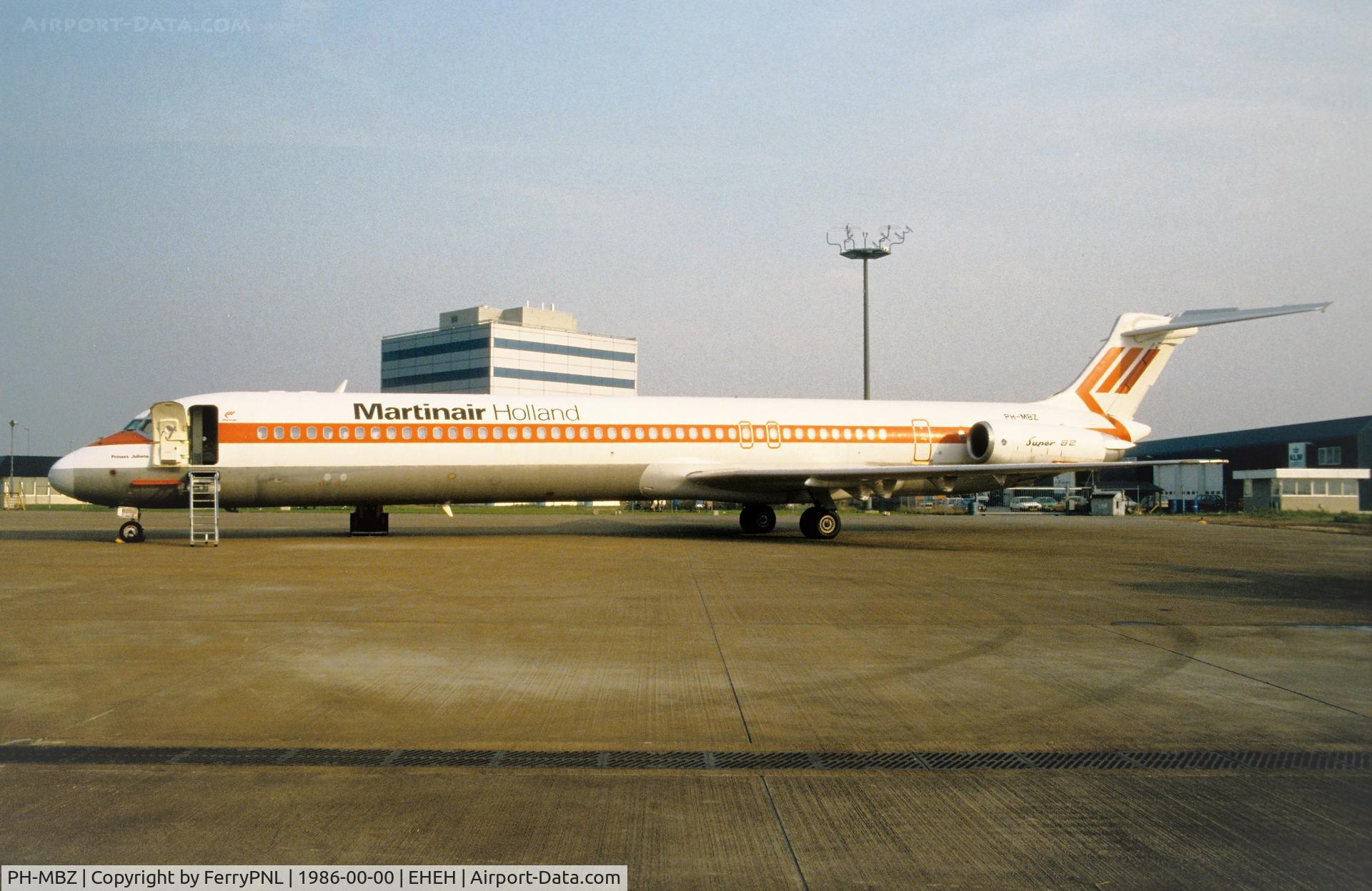 PH-MBZ, 1983 McDonnell Douglas MD-82 (DC-9-82) C/N 49144, Martinair MD82 on the apron