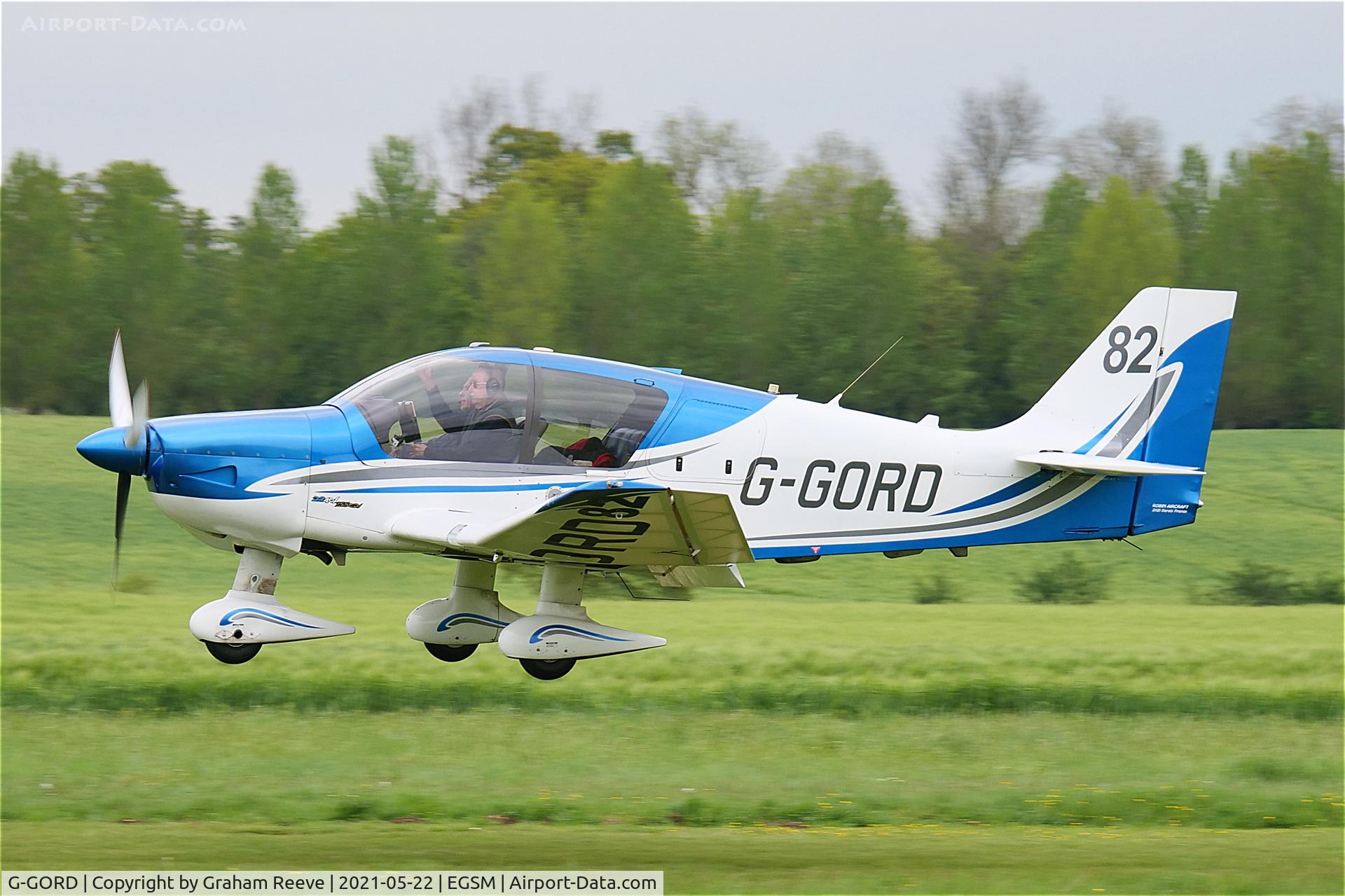 G-GORD, 2014 Robin DR-400-140B Major Major C/N 2669, Landing at Beccles.