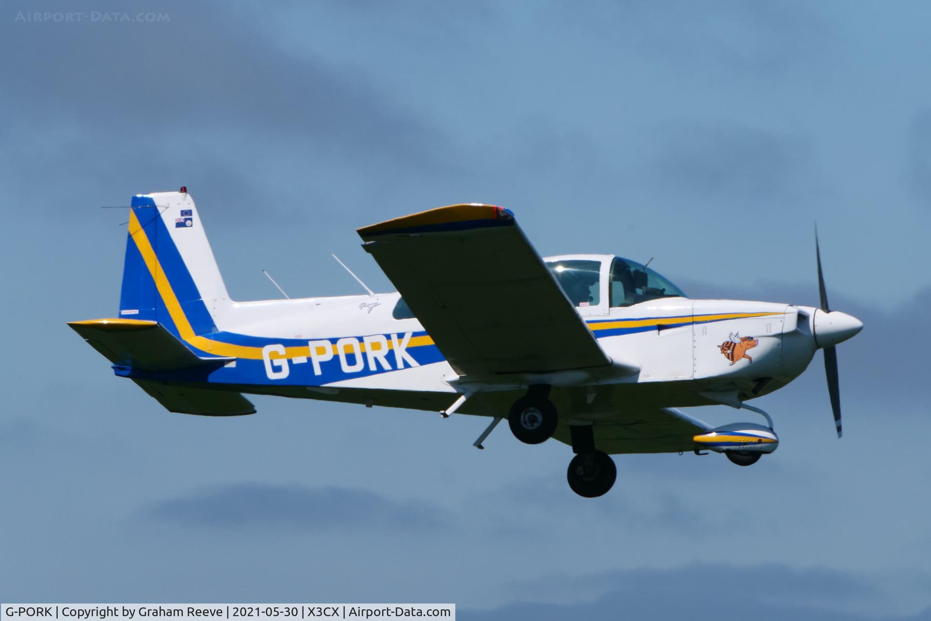 G-PORK, 1977 Grumman American AA-5B Tiger C/N AA5B-0625, Landing at Northrepps.
