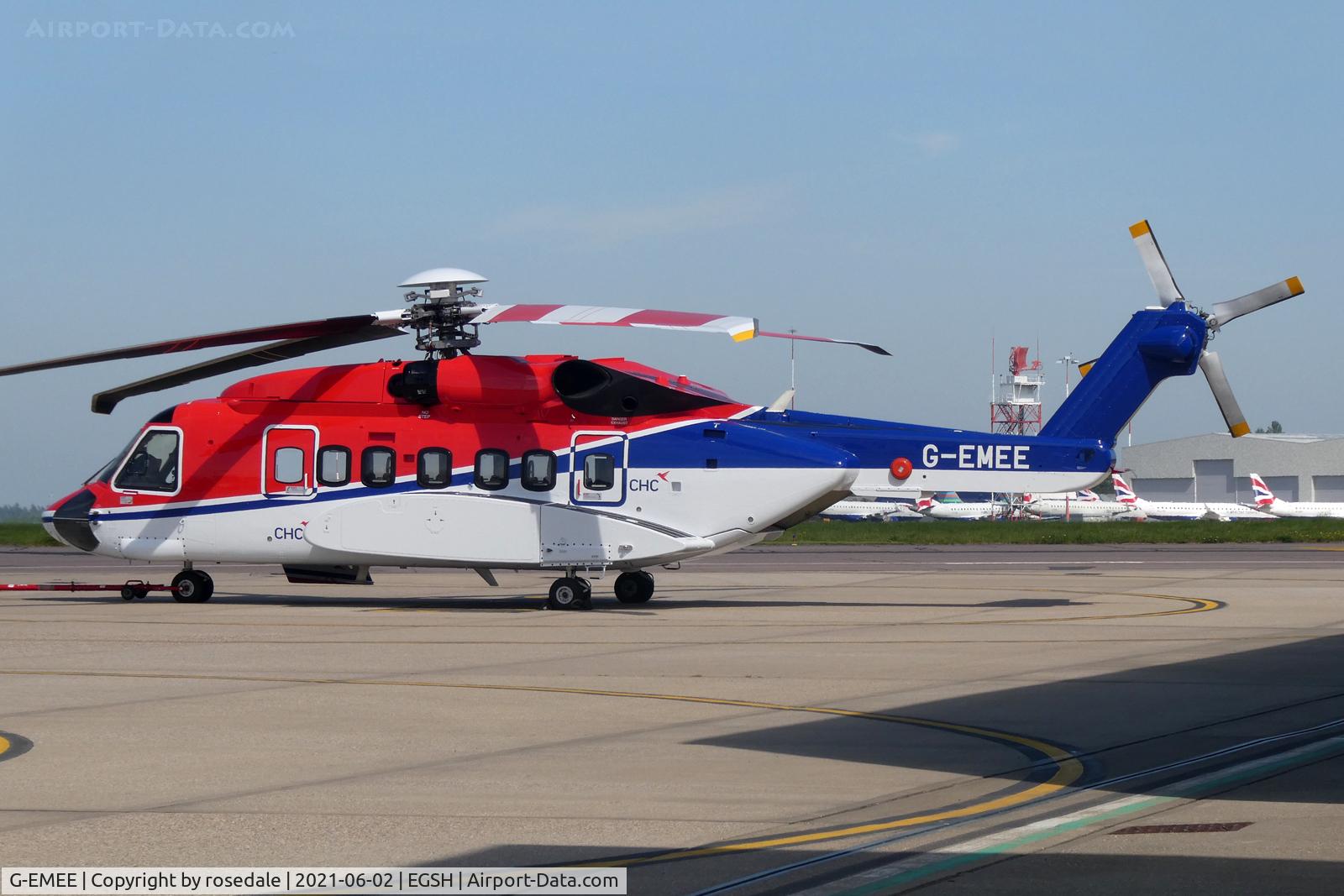 G-EMEE, 2011 Sirkorsky S-92A C/N 920158, Outside SaxonAir having just come out of paint