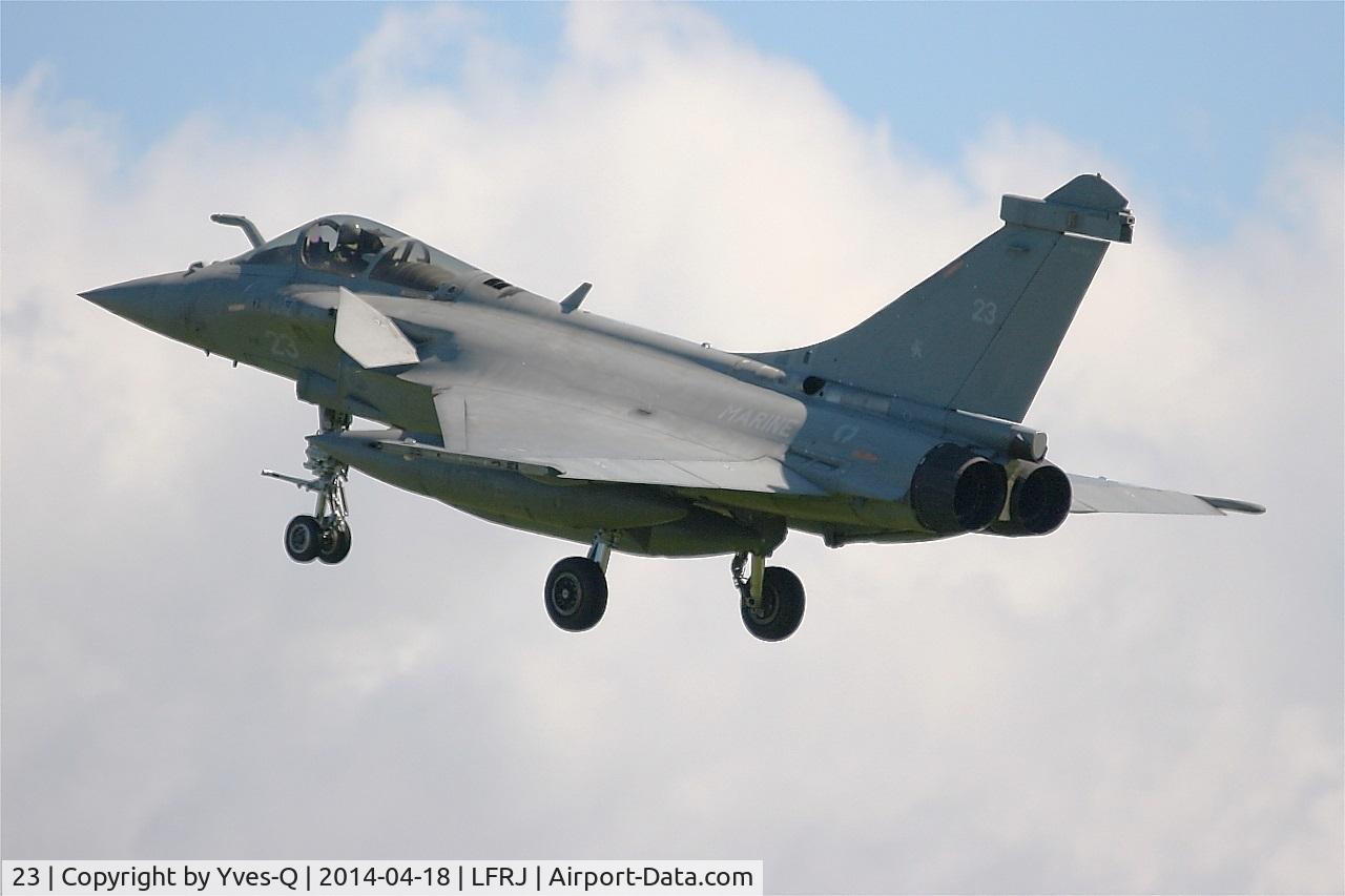 23, Dassault Rafale M C/N 23, Dassault Rafale M, On final rwy 08, Landivisiau Naval Air Base (LFRJ)