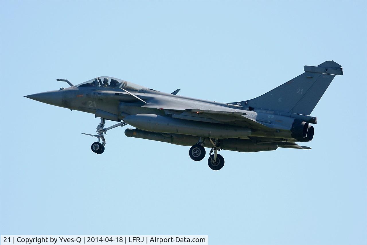 21, Dassault Rafale M C/N 21, Dassault Rafale M, On final rwy 08, Landivisiau Naval Air Base (LFRJ)