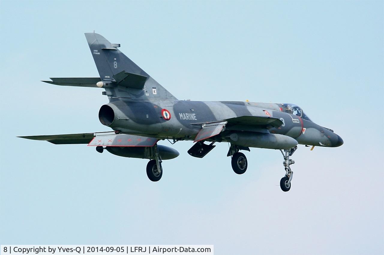 8, Dassault Super Etendard C/N 8, Dassault Super Etendard M, On final rwy 08, Landivisiau Naval Air Base (LFRJ)