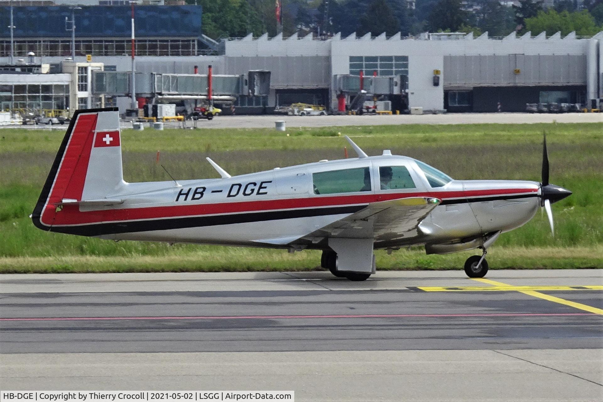 HB-DGE, 1980 Mooney M20K 231 C/N 25-0389, Taxiing to parking stand at LSGG Switzerland