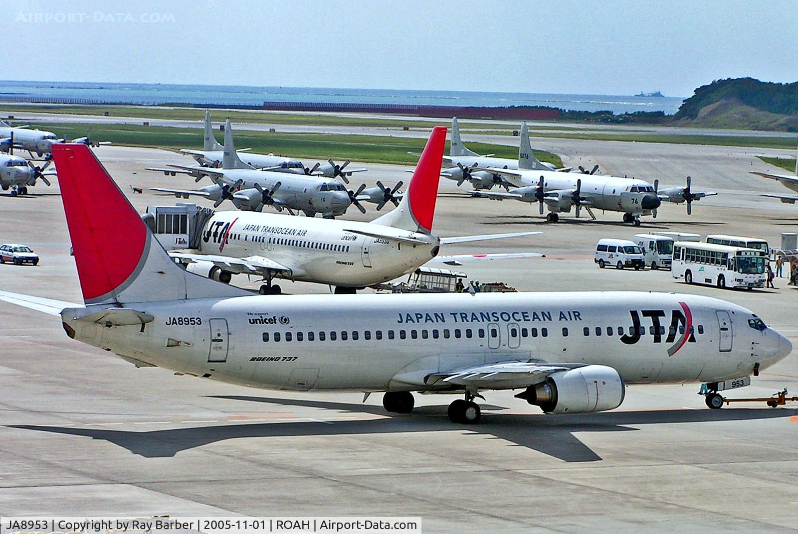 JA8953, 1989 Boeing 737-4K5 C/N 24129, JA8953   Boeing 737-4K5 [24129] (Japan Transocean Air) Okinawa-Naha~JA 01/11/2005