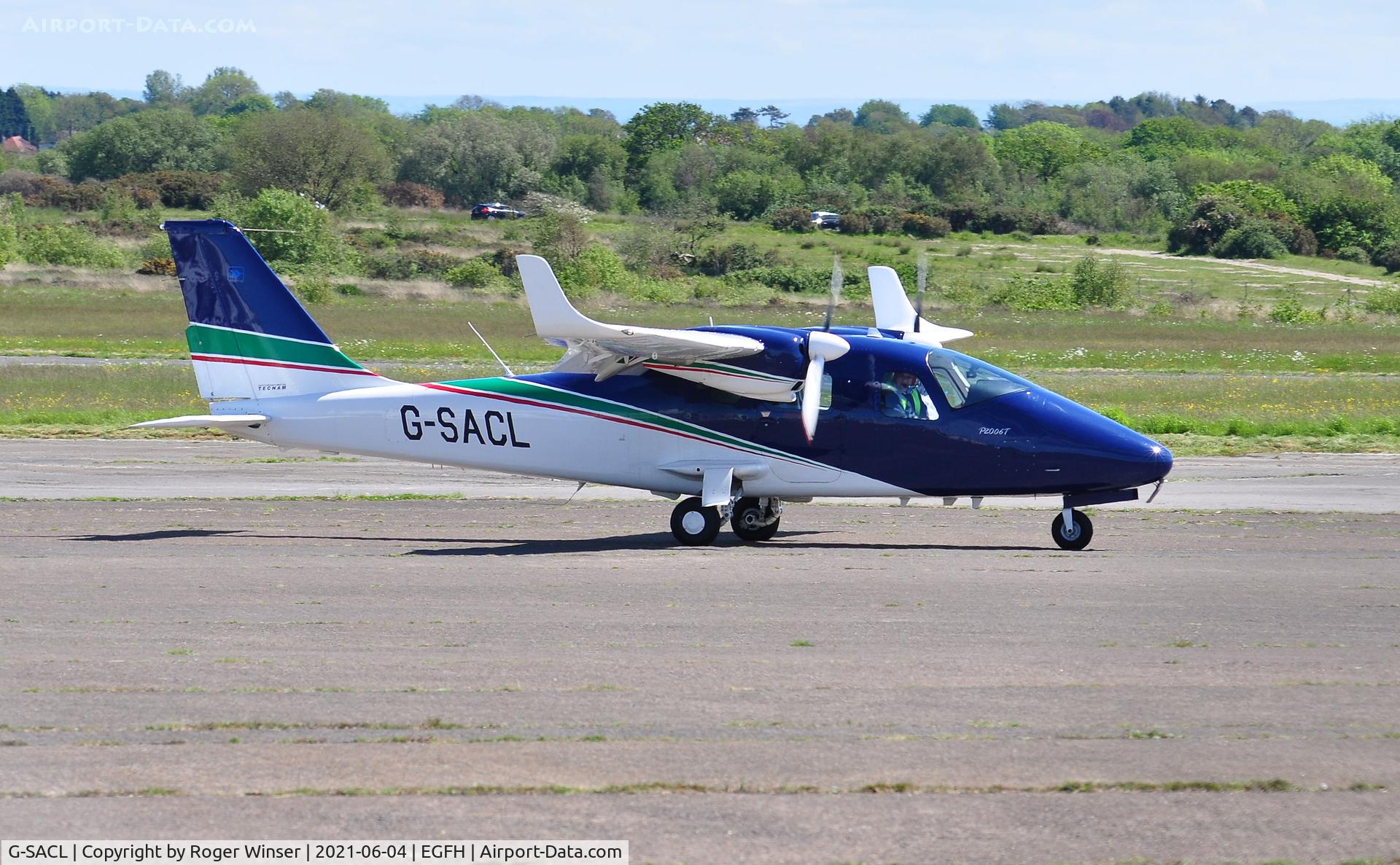 G-SACL, 2016 Tecnam P-2006T C/N 152, Resident P2006T.