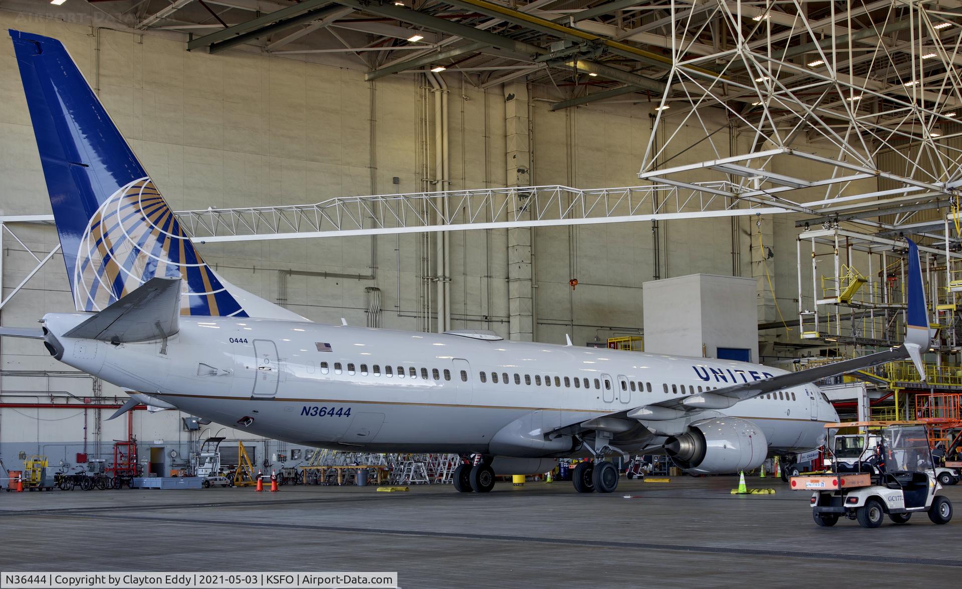 N36444, 2010 Boeing 737-924/ER C/N 31643, SFO 2021.