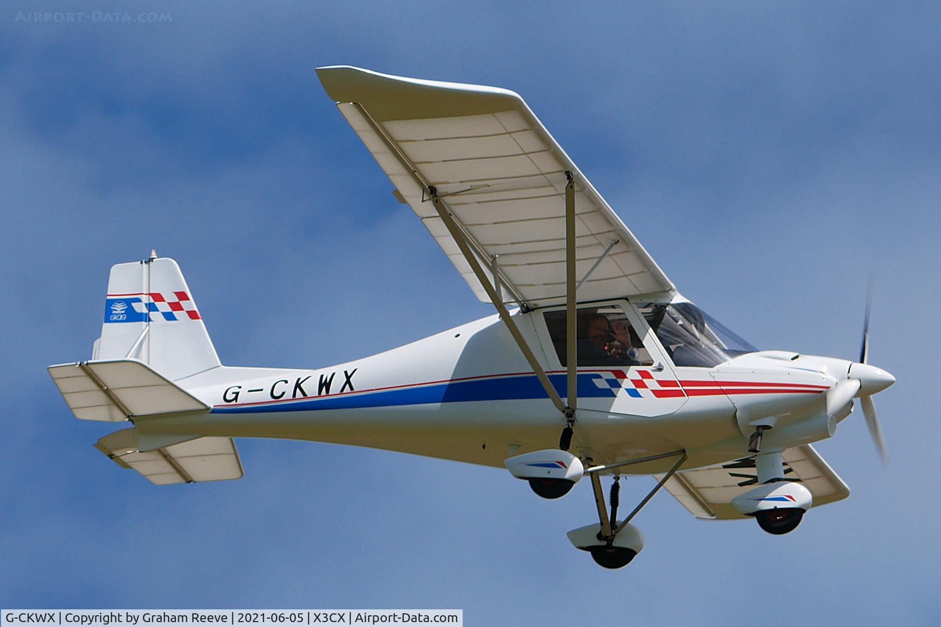 G-CKWX, 2018 Comco Ikarus C42 C/N 1804-7536, Departing from Northrepps.