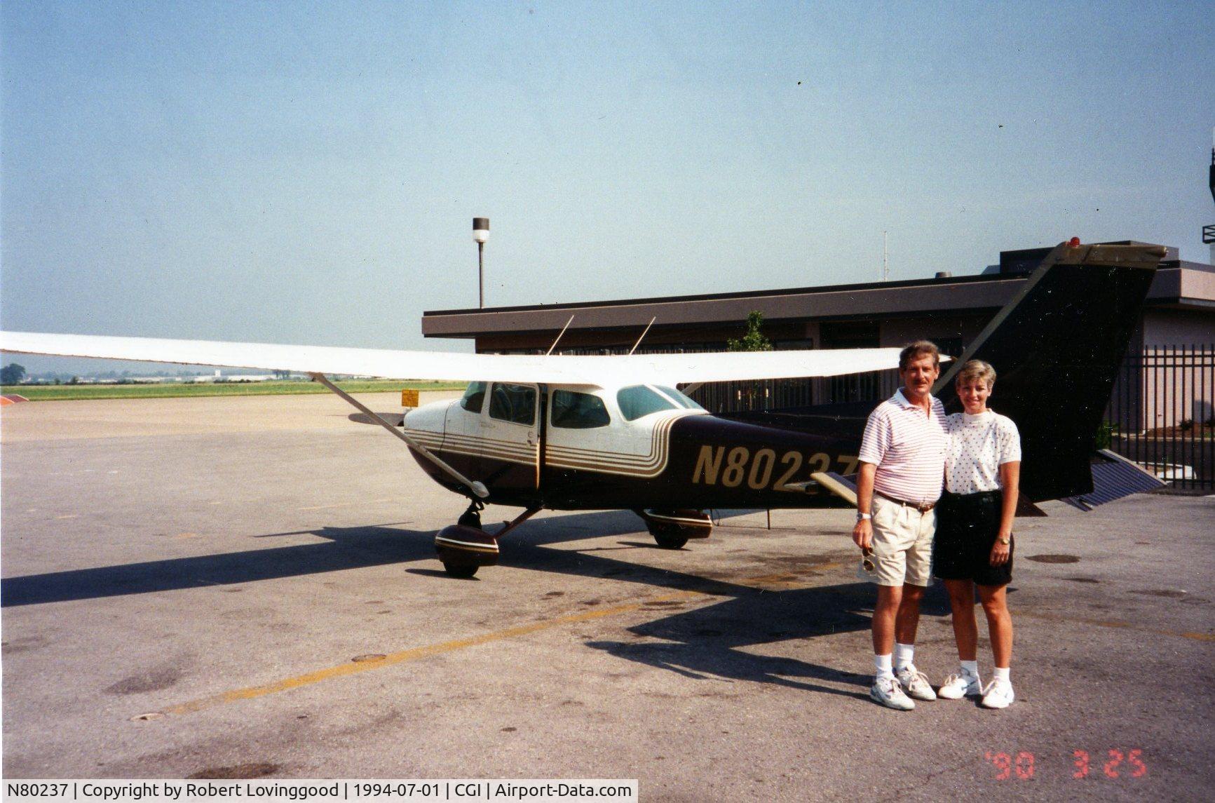 N80237, 1975 Cessna 172M C/N 17266465, At Cape Girardeau airport