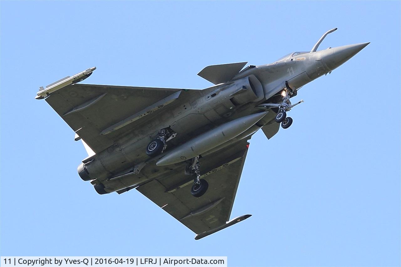 11, Dassault Rafale M C/N 11, Dassault Rafale M, Short approach rwy 08, Landivisiau Naval Air Base (LFRJ)