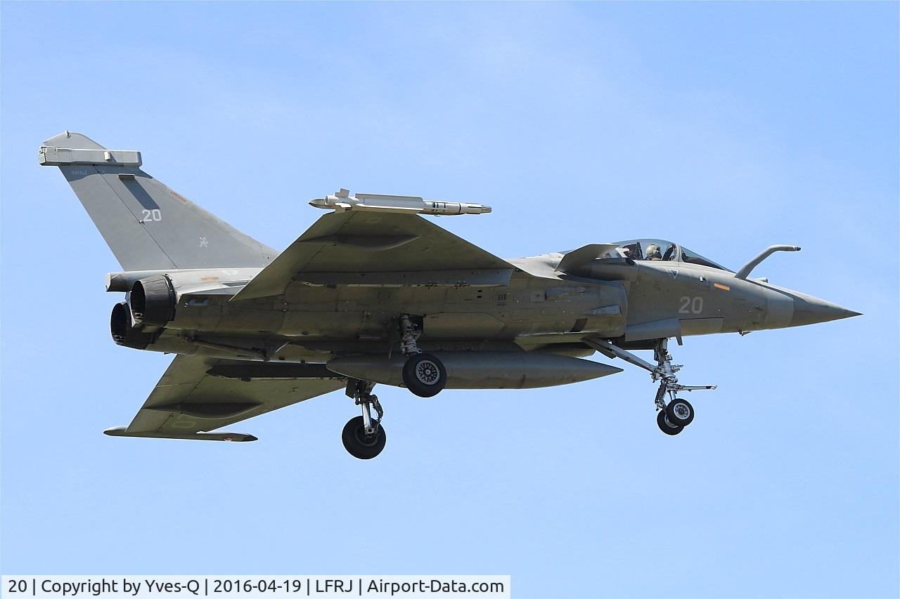 20, Dassault Rafale M C/N 20, Dassault Rafale M, On final rwy 08, Landivisiau Naval Air Base (LFRJ)
