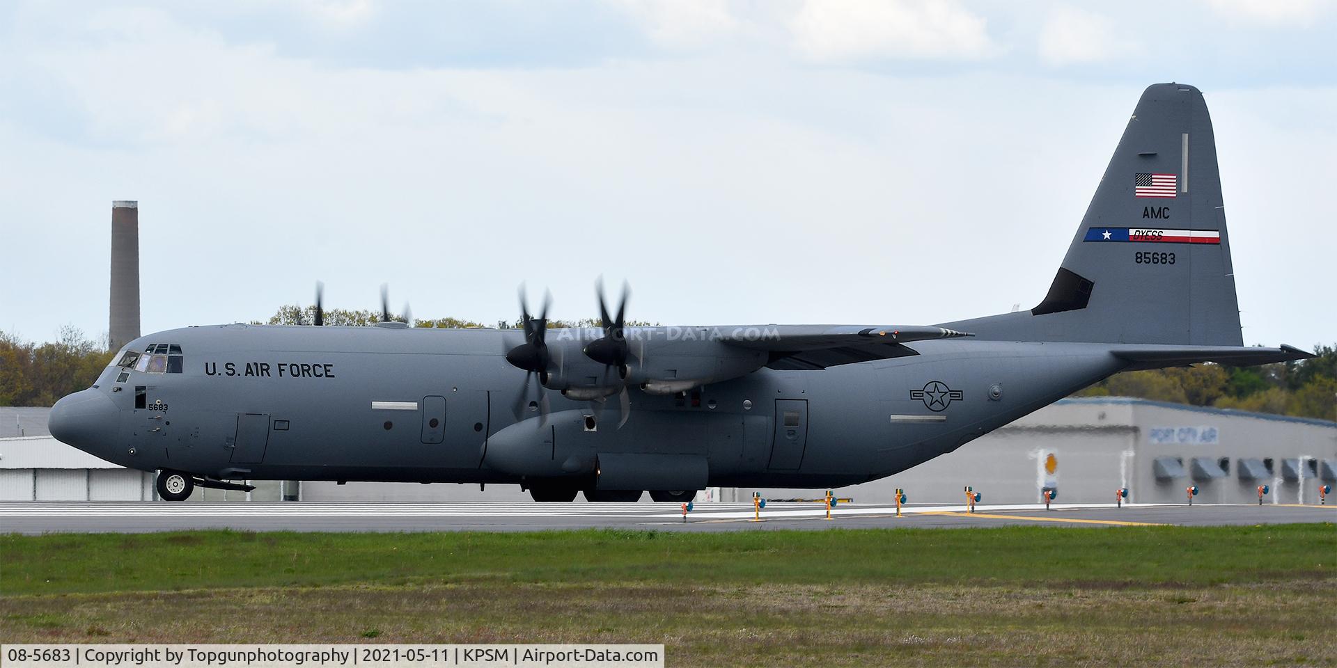 08-5683, 2008 Lockheed Martin C-130J-30 Super Hercules C/N 382-5683, REACH610 of the 317 AW taking RW34 for departure