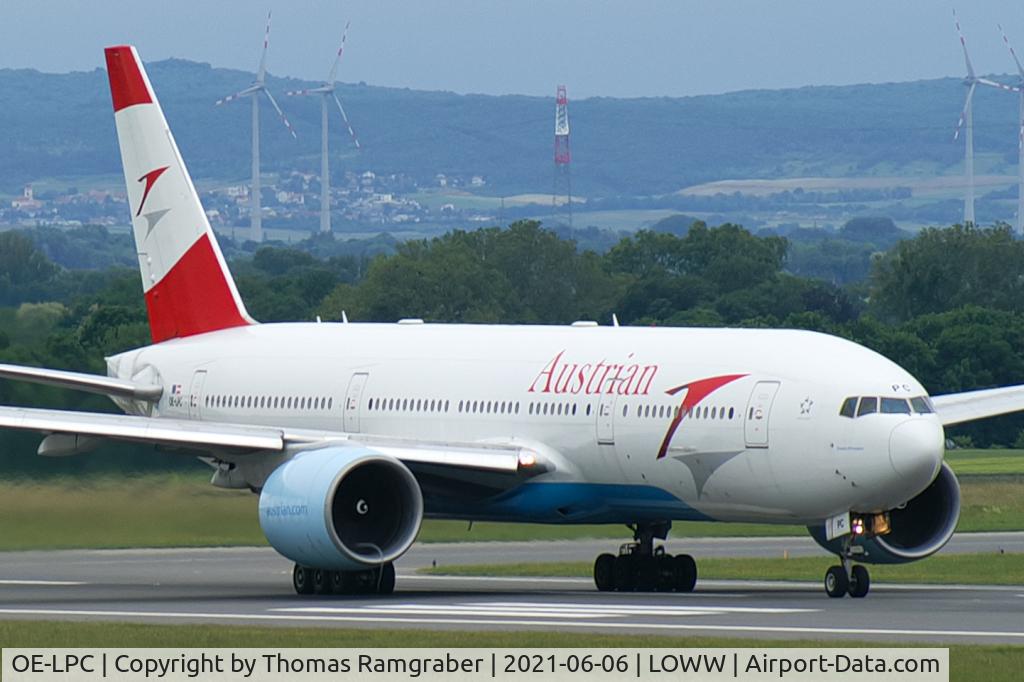 OE-LPC, 2002 Boeing 777-2Z9/ER C/N 29313, Austrian Airlines Boeing 777-200ER