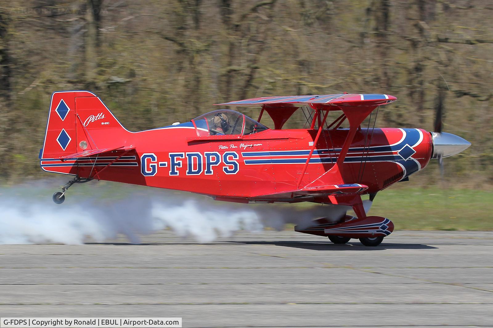 G-FDPS, 2004 Aviat Pitts S-2C Special C/N 6066, at ebul