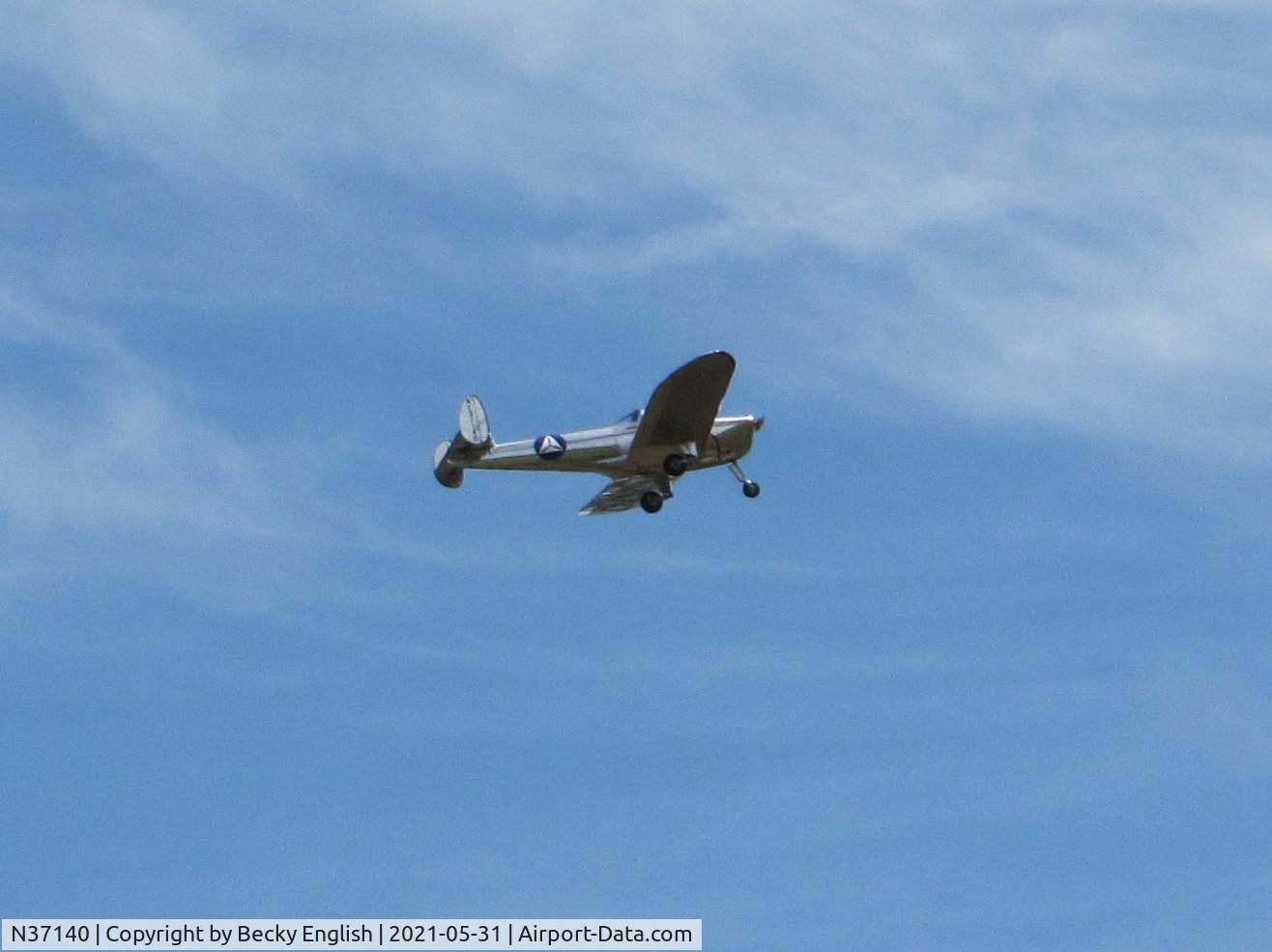 N37140, 1941 Erco 415C Ercoupe C/N 107, Flying the Coupe