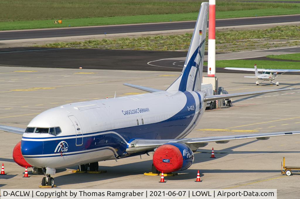 D-ACLW, Boeing 737-48E(SF) C/N 25775, Cargologic Germany Boeing 737-400(SF)