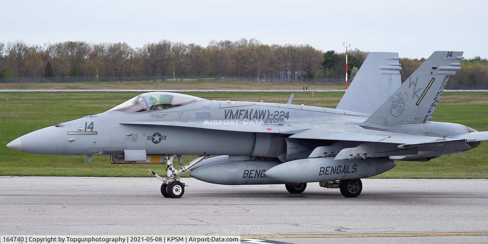 164740, McDonnell Douglas F/A-18C Hornet C/N 1196/C337, MAZDA96