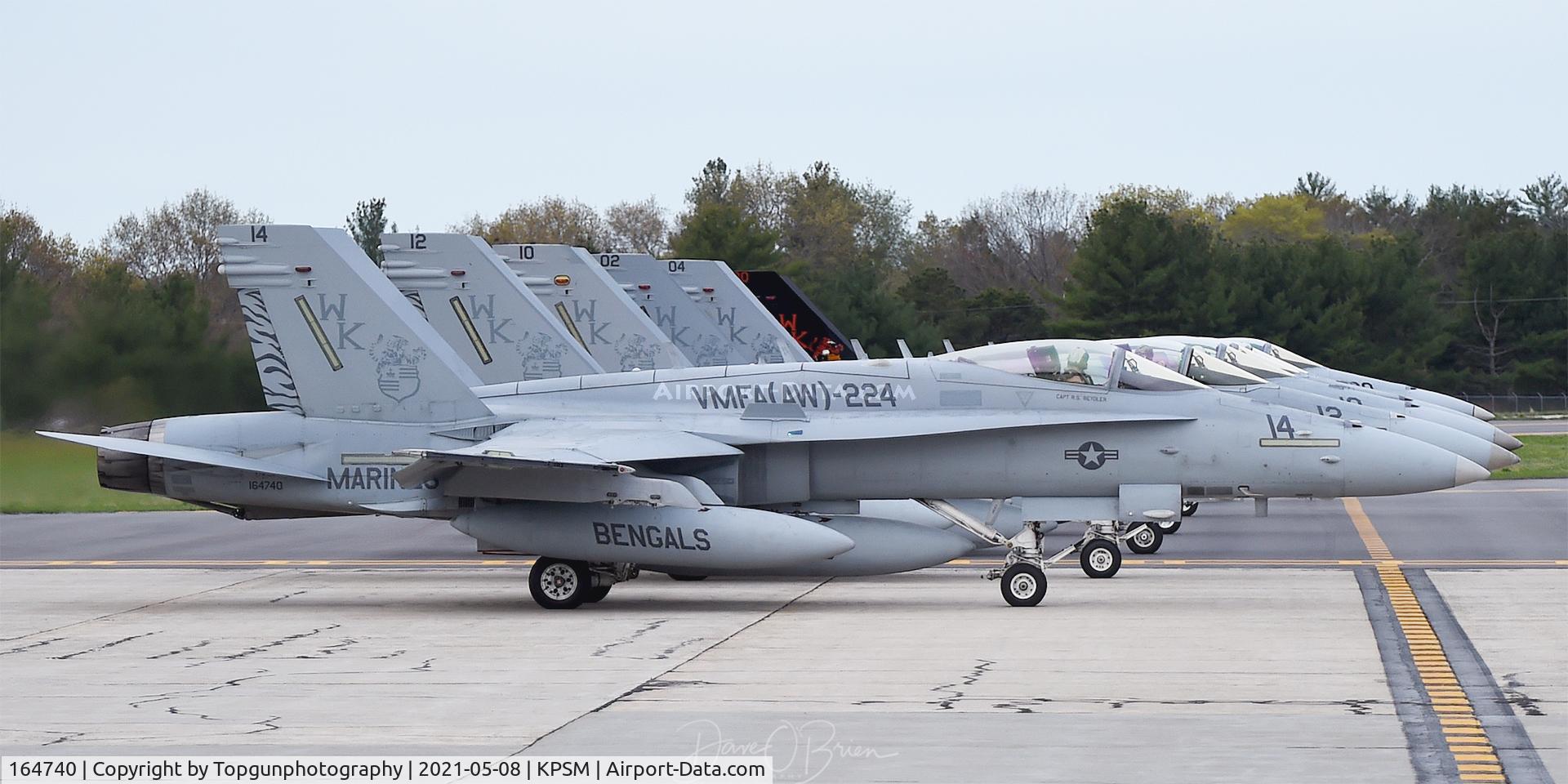 164740, McDonnell Douglas F/A-18C Hornet C/N 1196/C337, MAZDA Flight holding short for IFR release