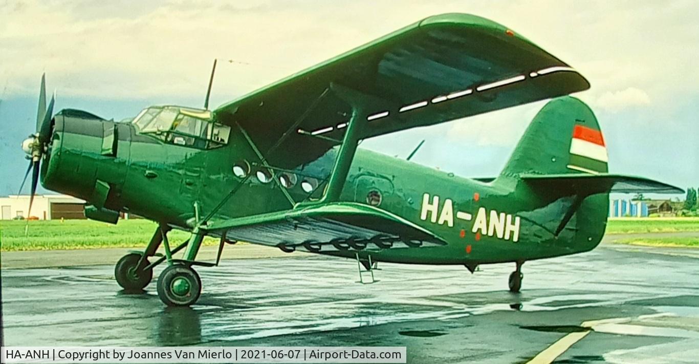 HA-ANH, 1972 WSK-PZL An-2P C/N 1G132-54, scan from slide