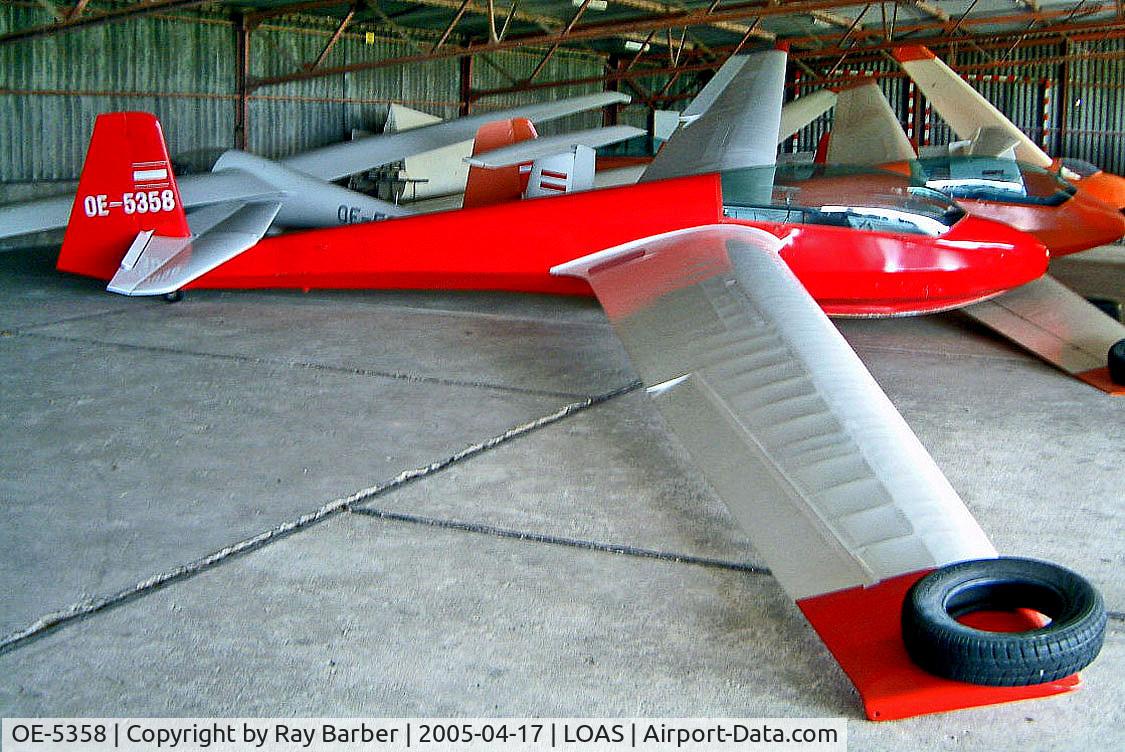 OE-5358, 1984 Schleicher ASK-13 C/N 13639 A.B., OE-5358   Schleicher ASK-13 [13639AB] Spitzerberg~OE 17/04/2005