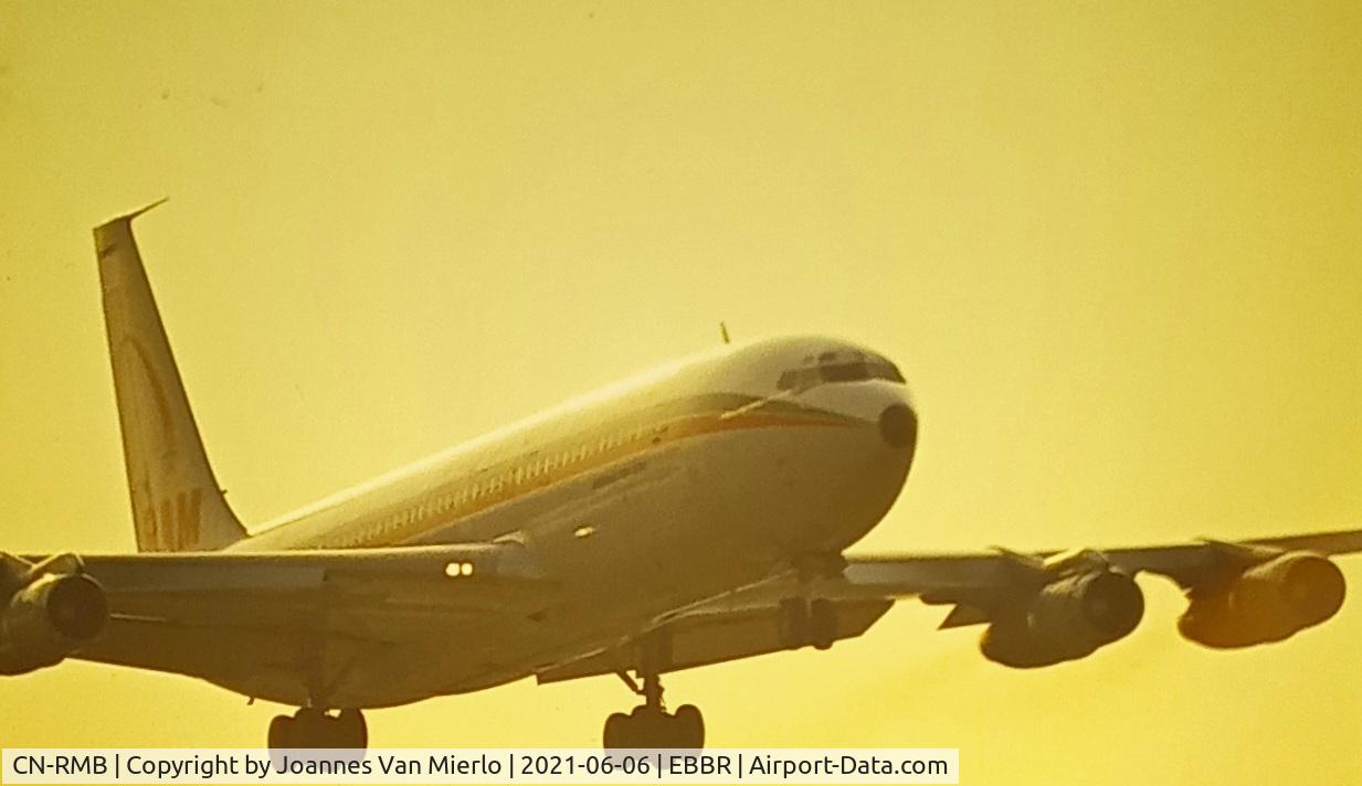 CN-RMB, 1968 Boeing 707-351C C/N 19773, Approaching BRU 02 ´90s