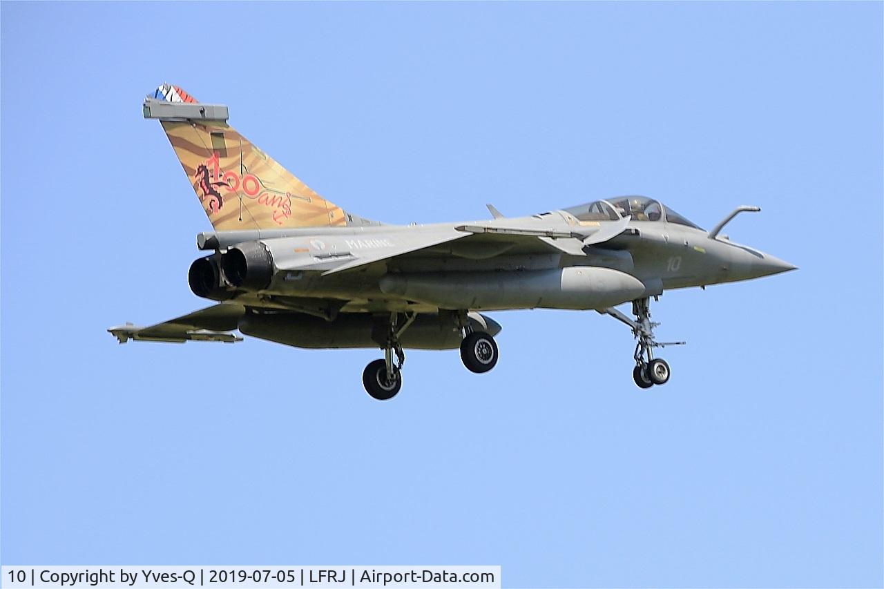 10, 2002 Dassault Rafale M C/N 10, Dassault Rafale M, On final rwy 08, Landivisiau Naval Air Base (LFRJ)