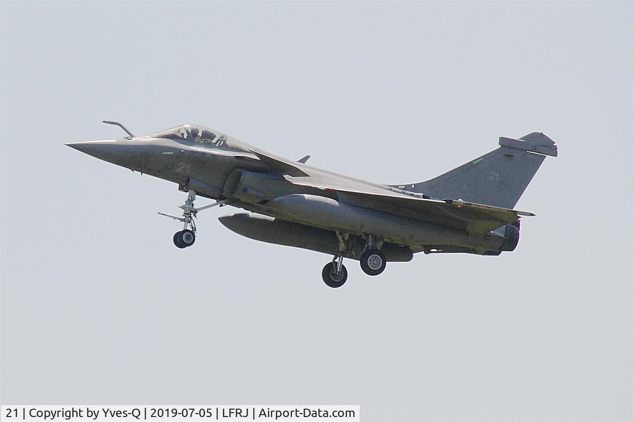 21, Dassault Rafale M C/N 21, Dassault Rafale M, On final rwy 08, Landivisiau Naval Air Base (LFRJ)