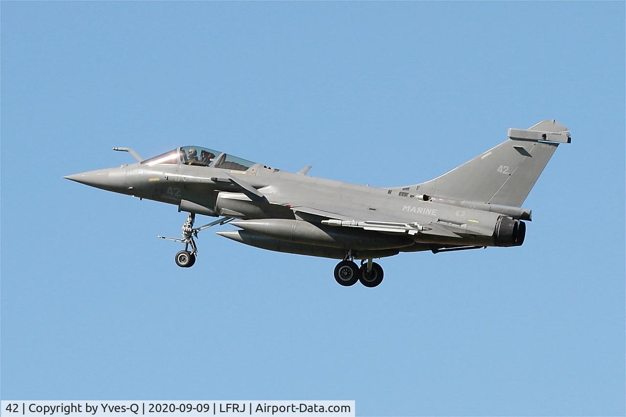 42, 2015 Dassault Rafale M C/N 42, Dassault Rafale M, On final rwy 26, Landivisiau Naval Air Base (LFRJ)