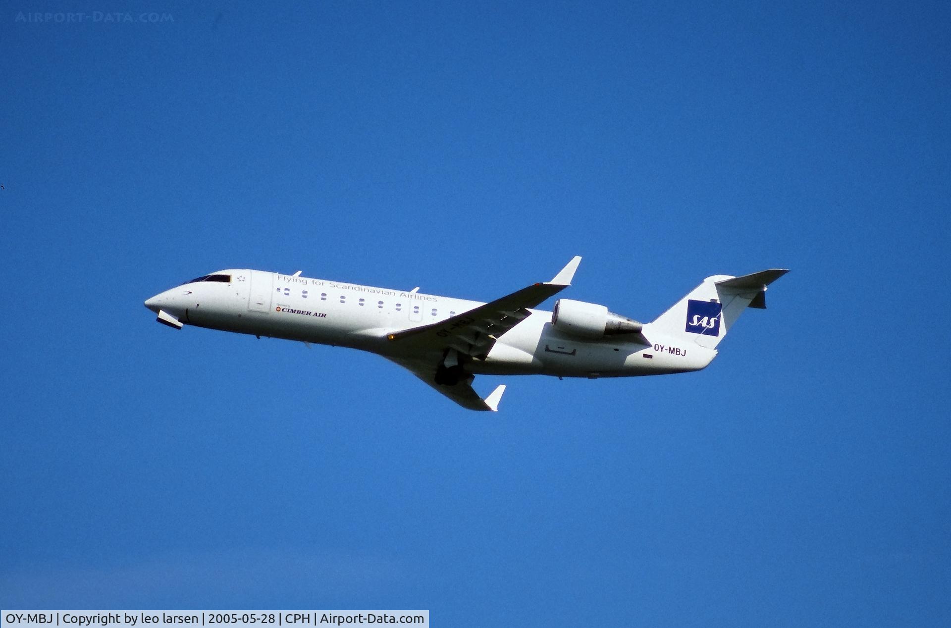 OY-MBJ, 2000 Canadair CRJ-200LR (CL-600-2B19) C/N 7442, Copenhagen 28.5.2005