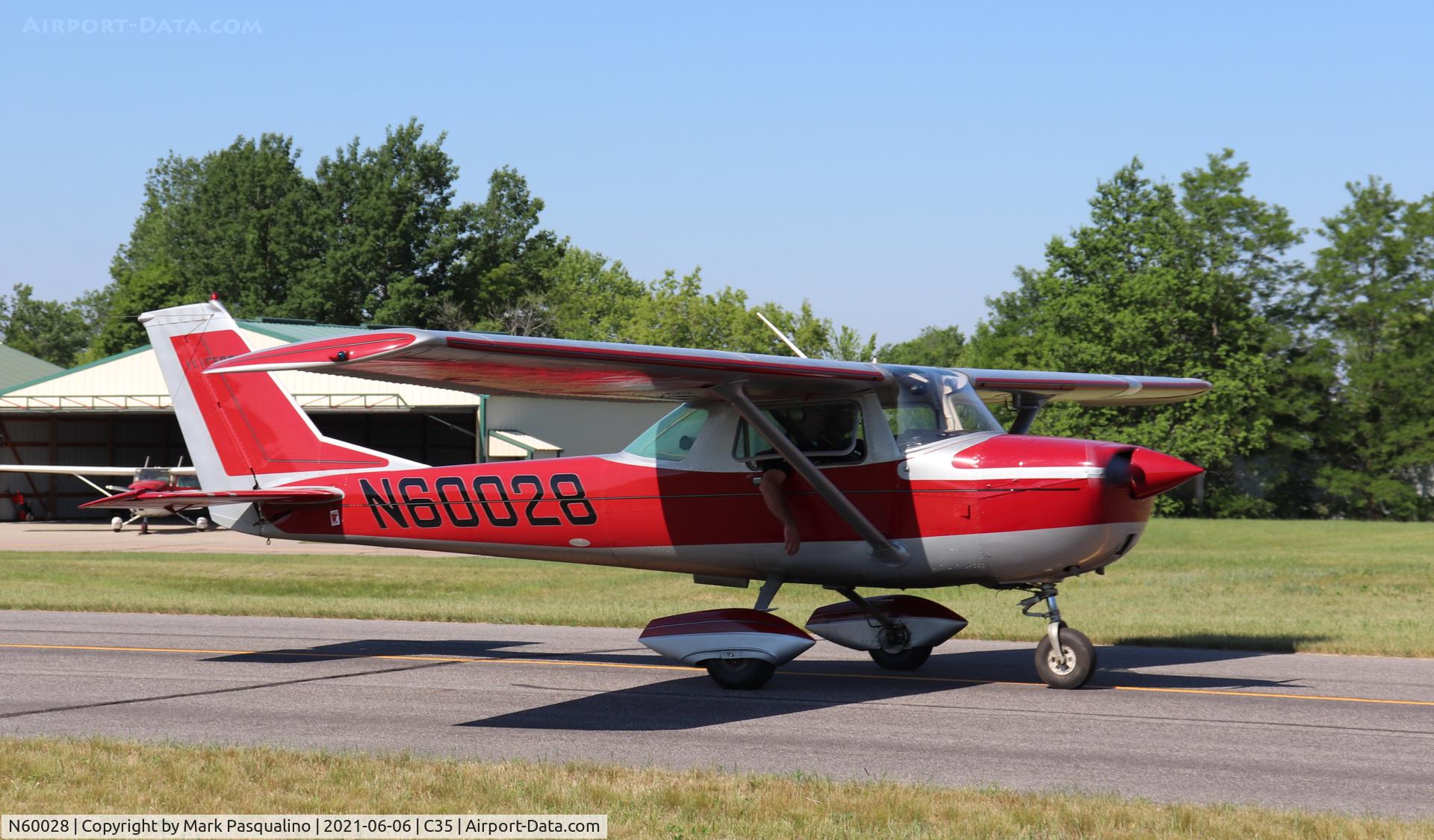 N60028, 1968 Cessna 150J C/N 15070015, Cessna 150J