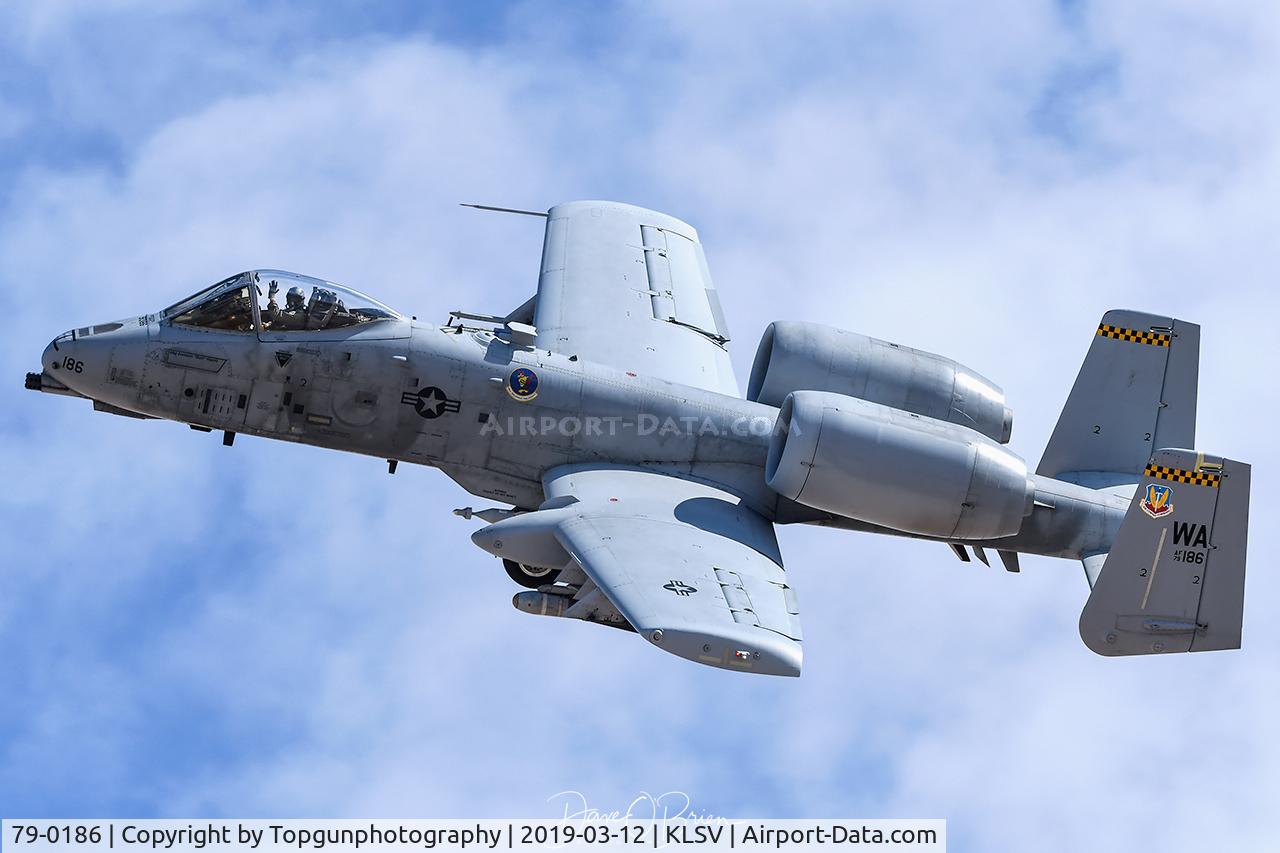 79-0186, 1979 Fairchild Republic OA-10A Thunderbolt II C/N A10-0450, HOG21 on a Flex departure waving to the photogs