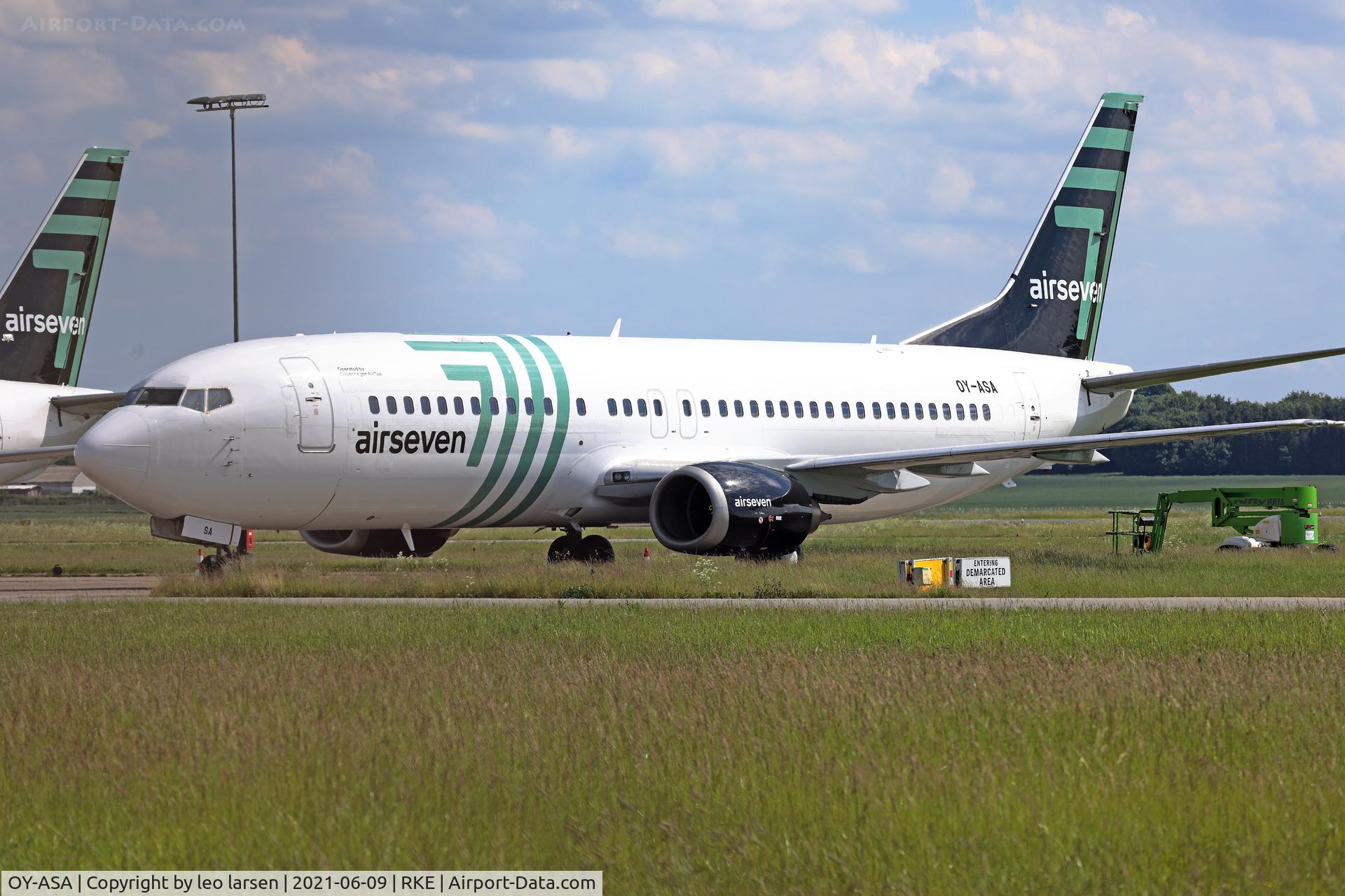 OY-ASA, 1990 Boeing 737-405 C/N 24644, Roskilde 9.6.2021