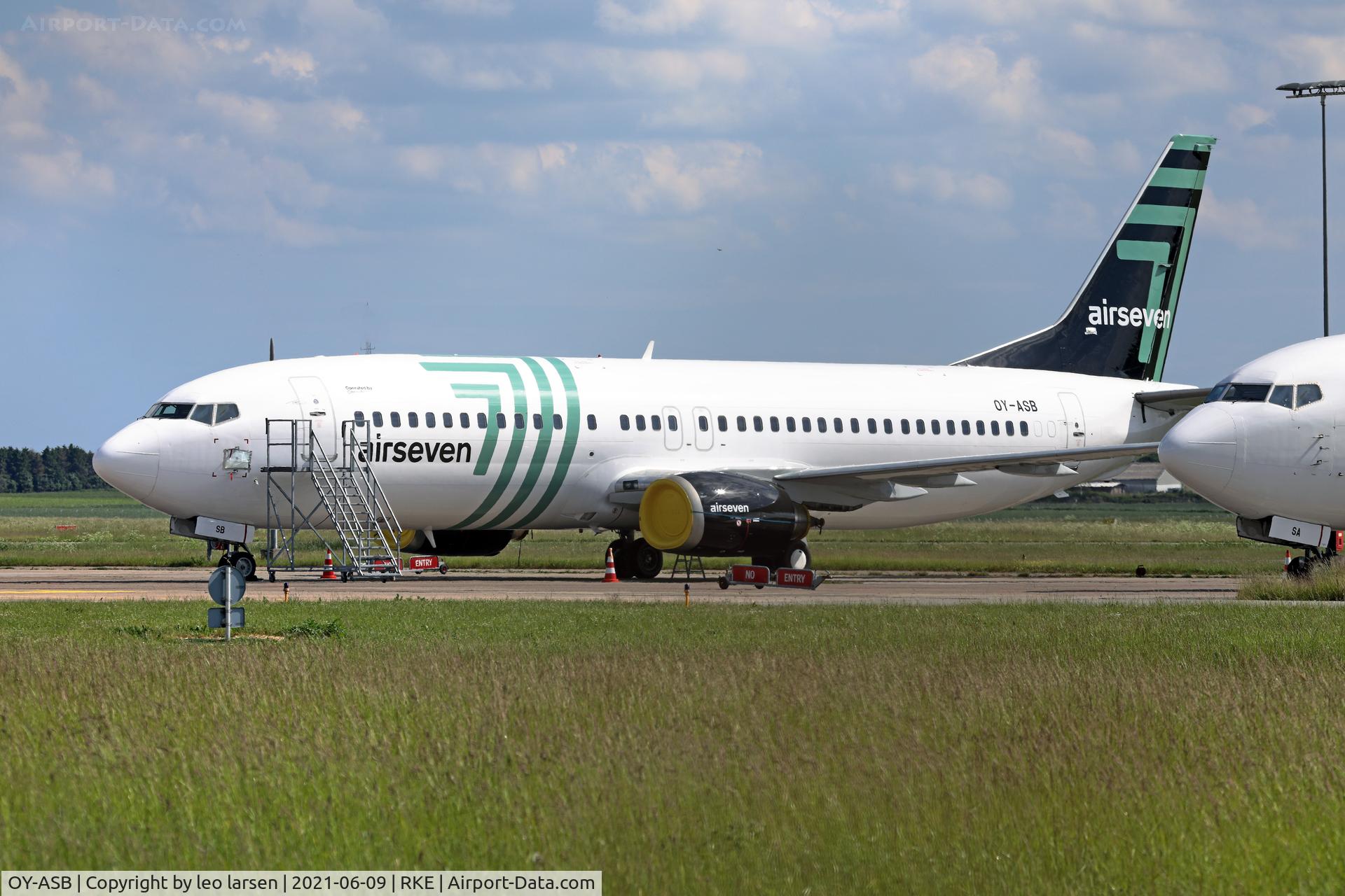 OY-ASB, 1992 Boeing 737-430 C/N 27007, Roskilde 9.6.2021