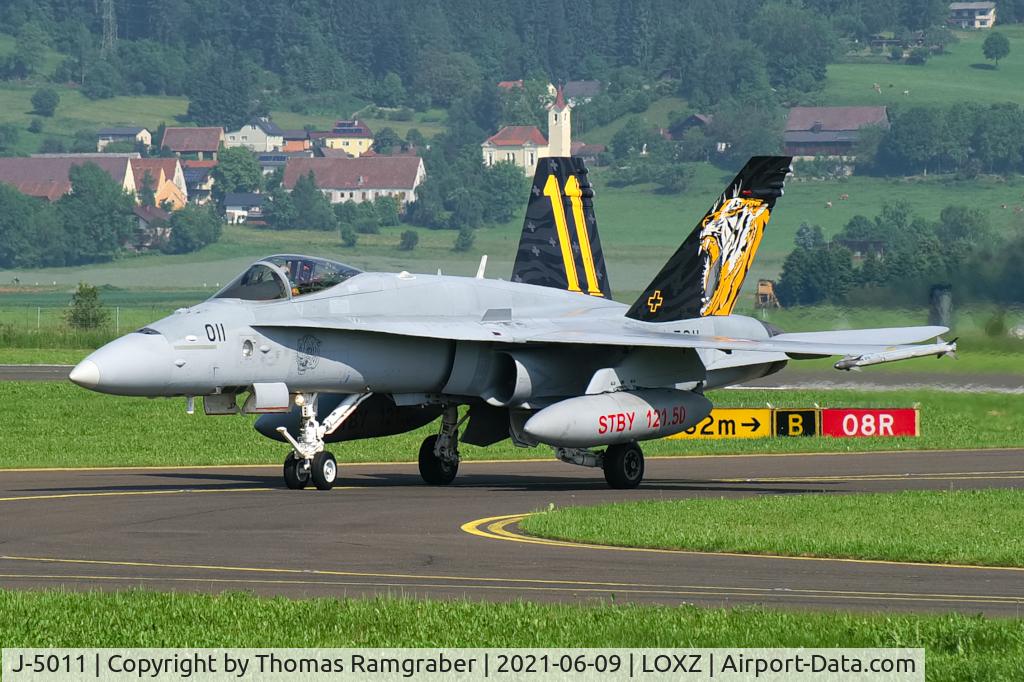 J-5011, McDonnell Douglas F/A-18C Hornet C/N 1351, Switzerland - Air Force FA18 Hornet