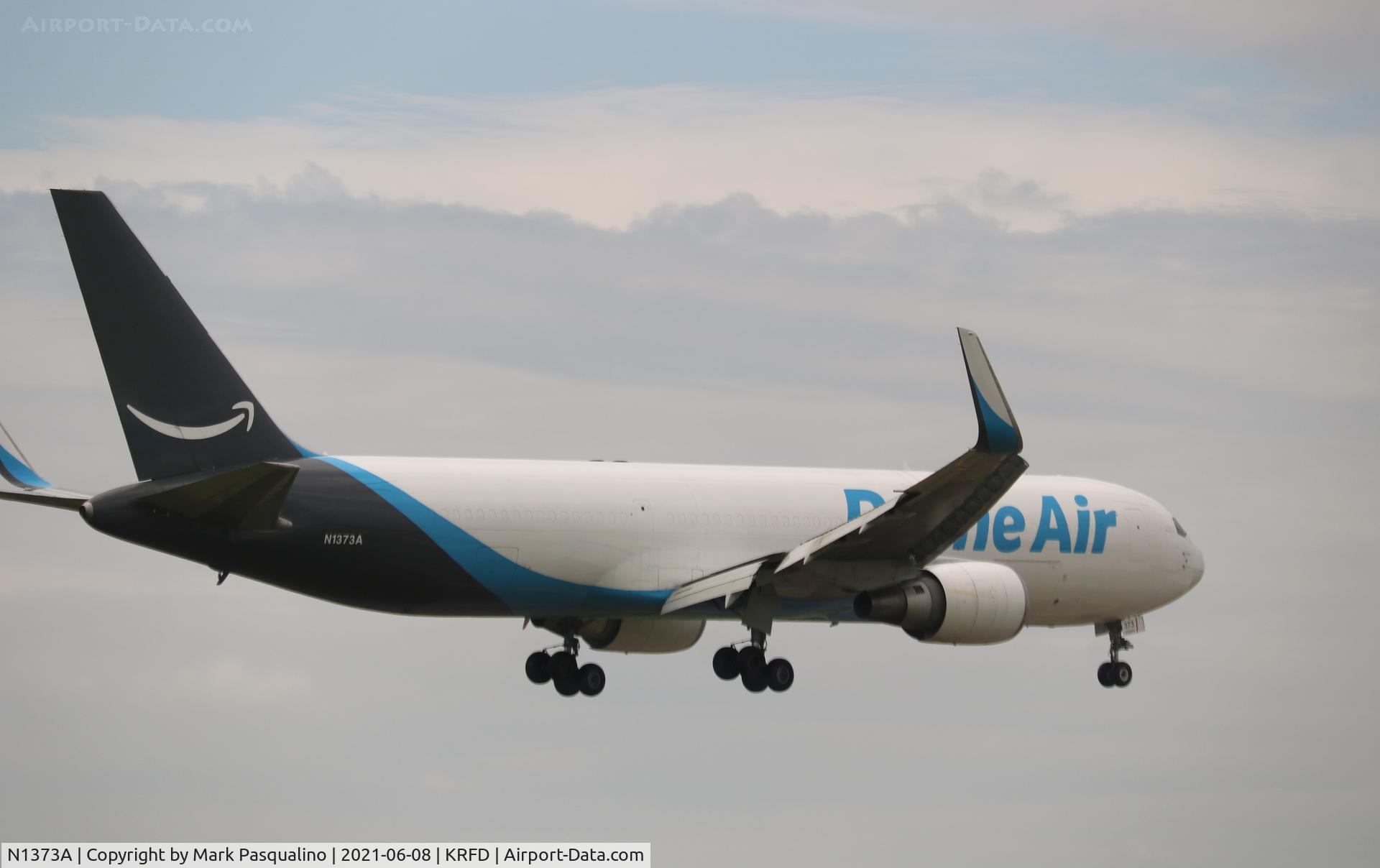 N1373A, 1994 Boeing 767-31K C/N 27205, Boeing 767-31K