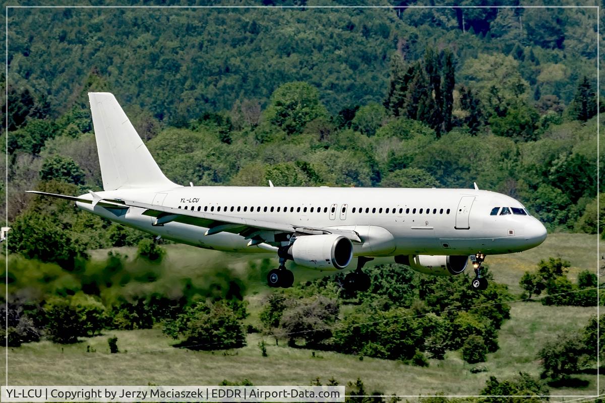 YL-LCU, 2002 Airbus A320-214 C/N 1762, 2002 Airbus A320-214, c/n: 1762