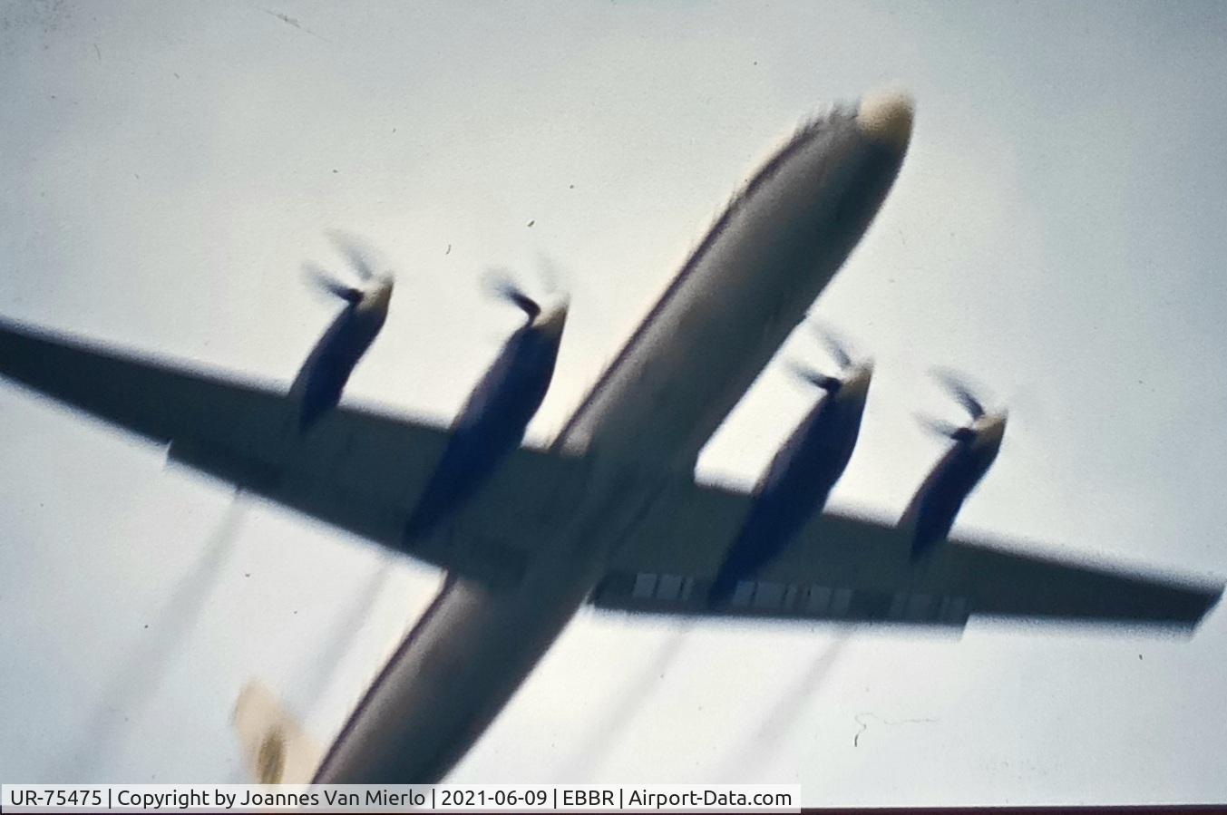 UR-75475, 1964 Ilyushin IL-18V C/N 184007401, scan from slide