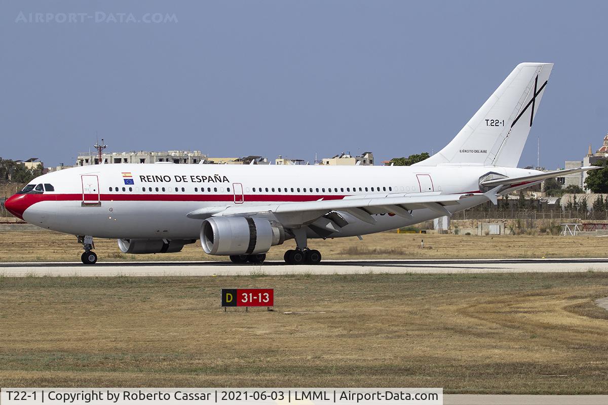 T22-1, 1990 Airbus A310-304 C/N 550, Runway 13