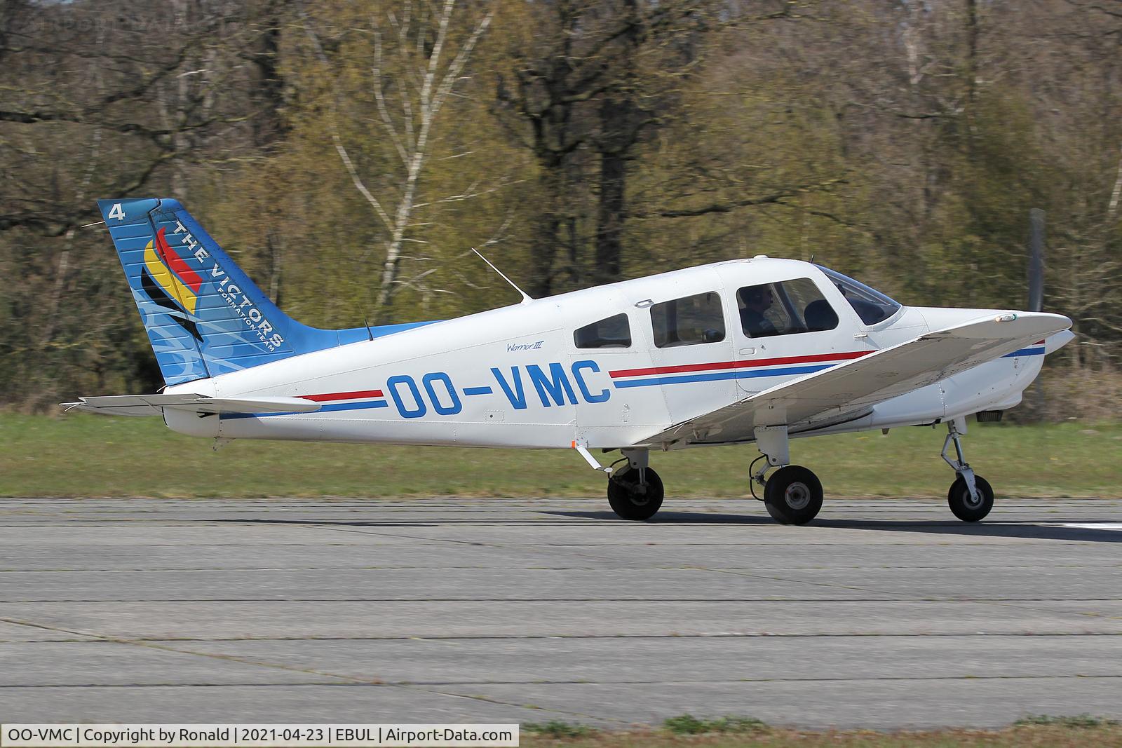 OO-VMC, 1996 Piper PA-28-161 C/N 2842016, at ebul