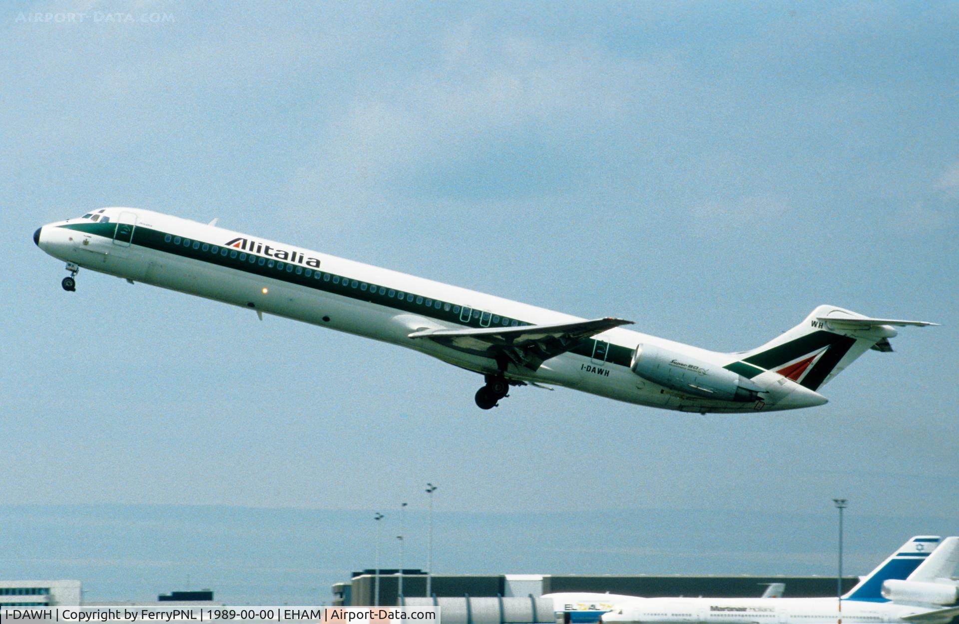 I-DAWH, 1984 McDonnell Douglas MD-82 (DC-9-82) C/N 49202/1170, Alitalia MD82 taking-off