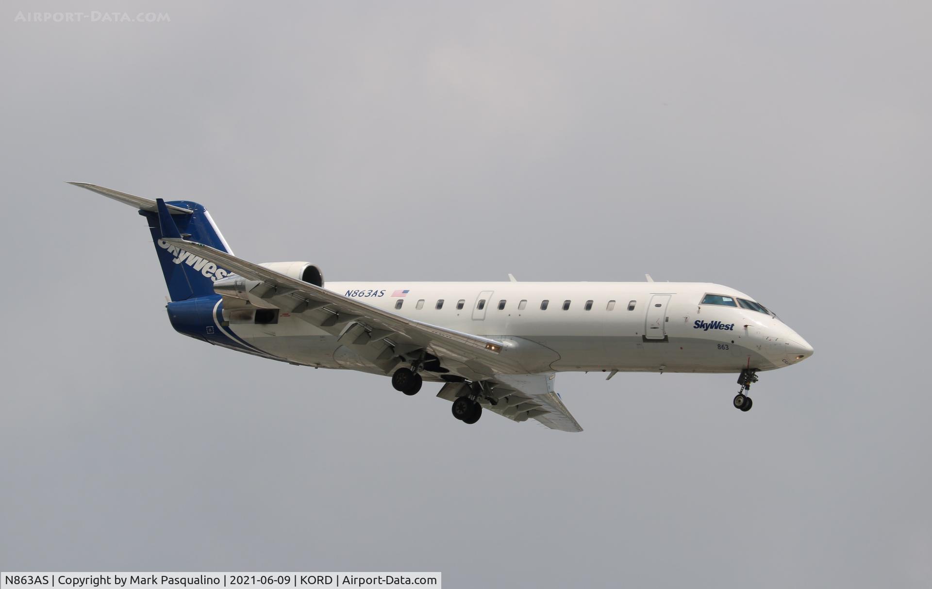 N863AS, 2001 Bombardier CRJ-200ER (CL-600-2B19) C/N 7487, CL-600-2B19
