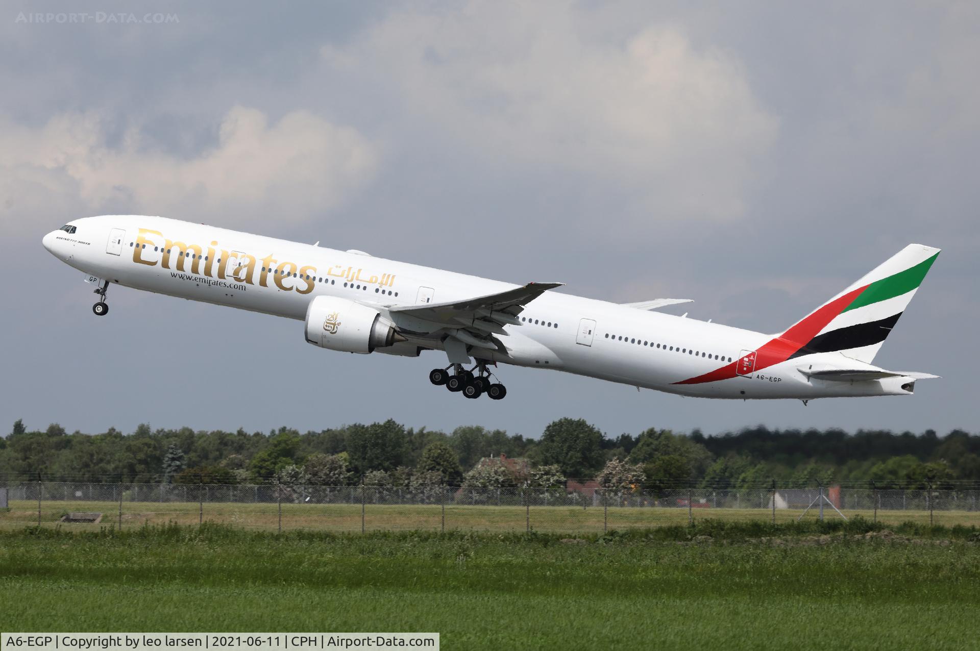 A6-EGP, 2012 Boeing 777-31H/ER C/N 35599, Copenhagen 11.6.2021