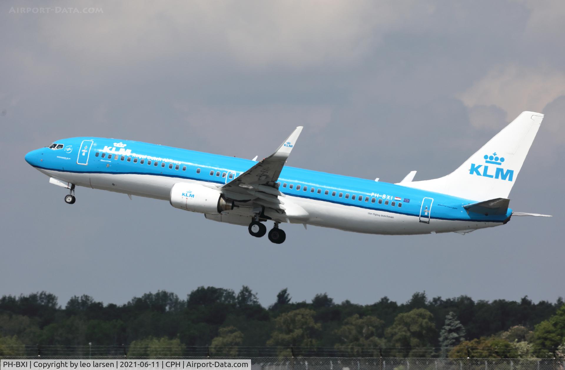 PH-BXI, 2000 Boeing 737-8K2 C/N 30358, Copenhagen 11.6.2021