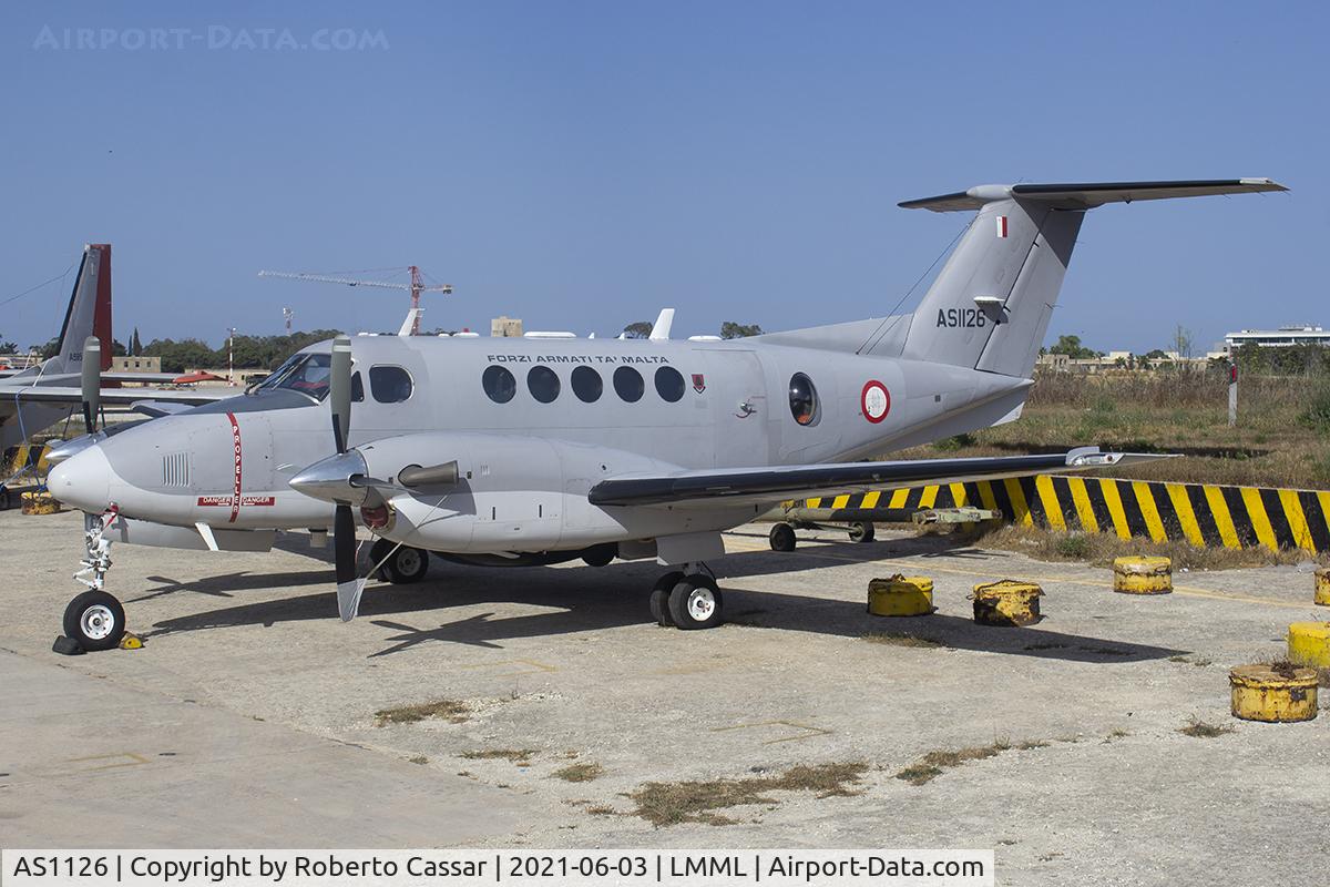 AS1126, 2010 Hawker Beechcraft B200 King Air C/N BB-2016, Park 7