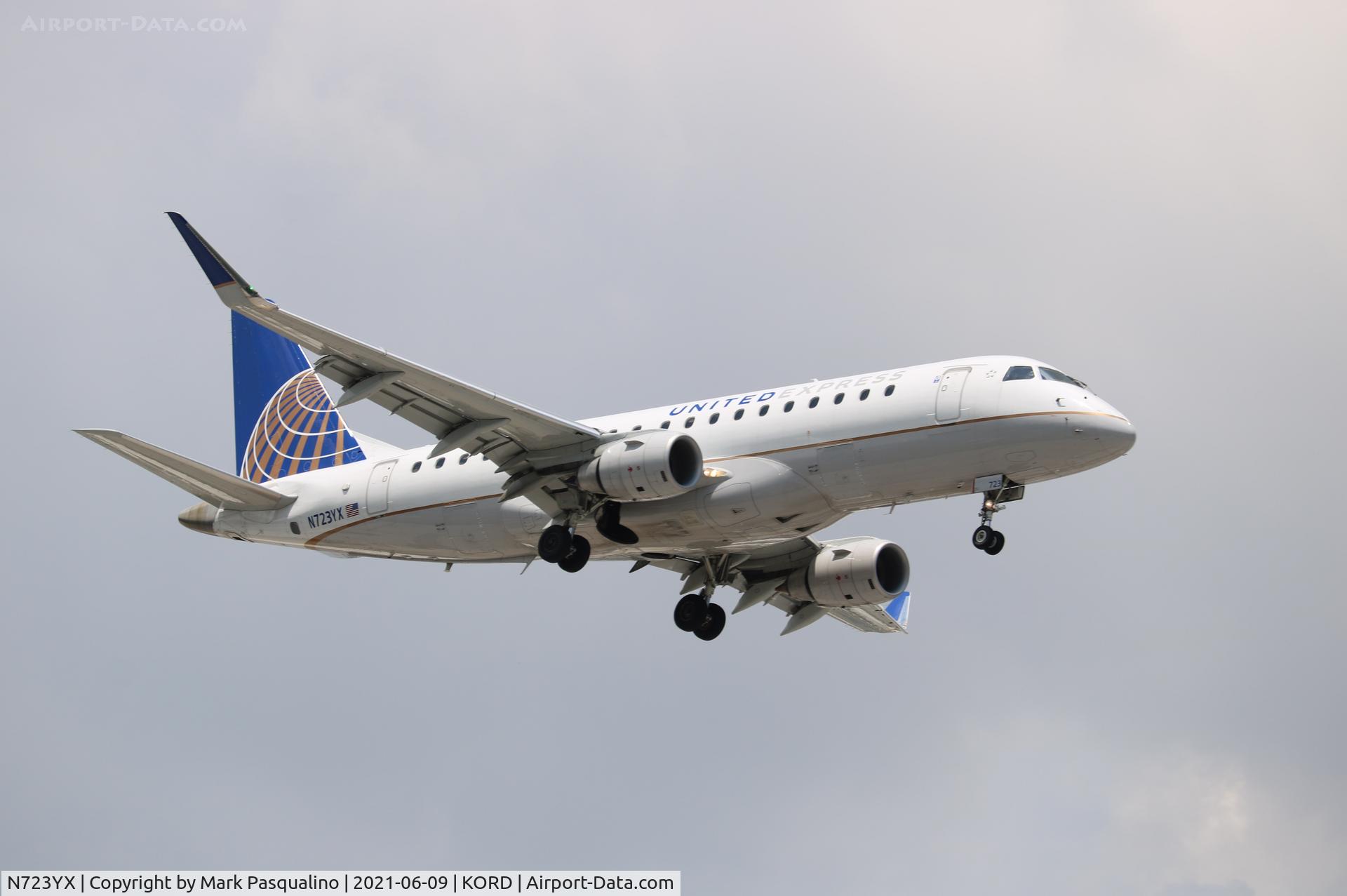 N723YX, 2015 Embraer 175LR (ERJ-170-200LR) C/N 17000498, ERJ-170-200LR